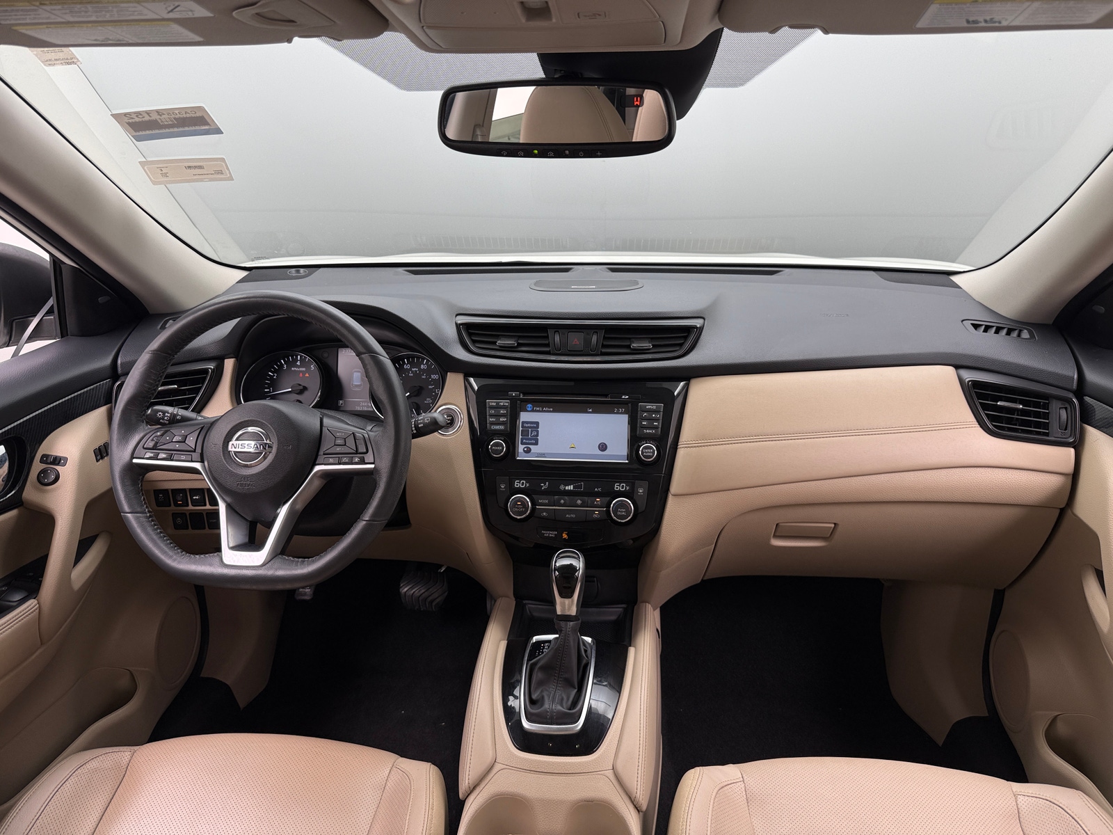 Thumbnail: 2017 Nissan Rogue - 2