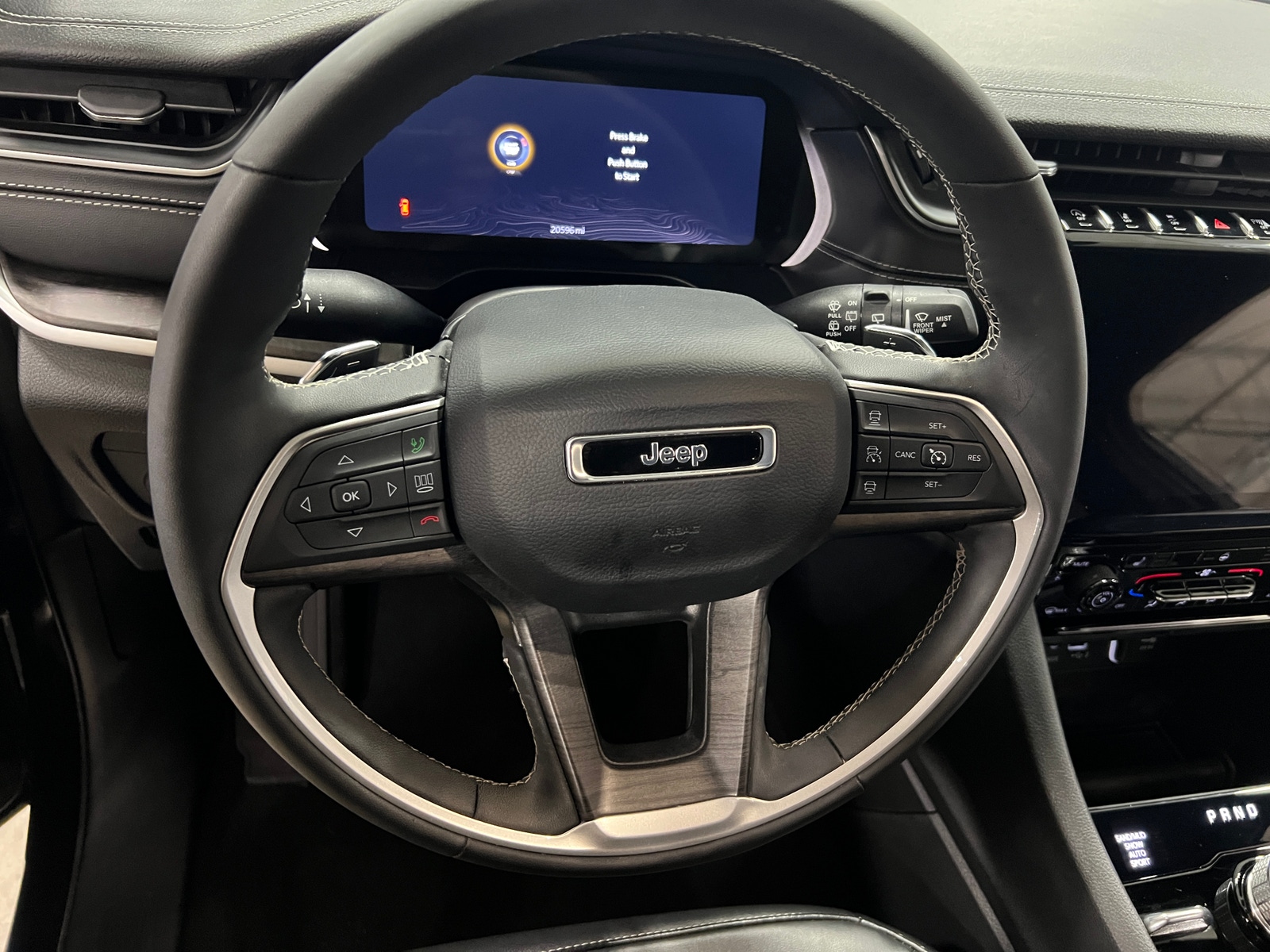 Thumbnail: 2024 Jeep Grand Cherokee - 4