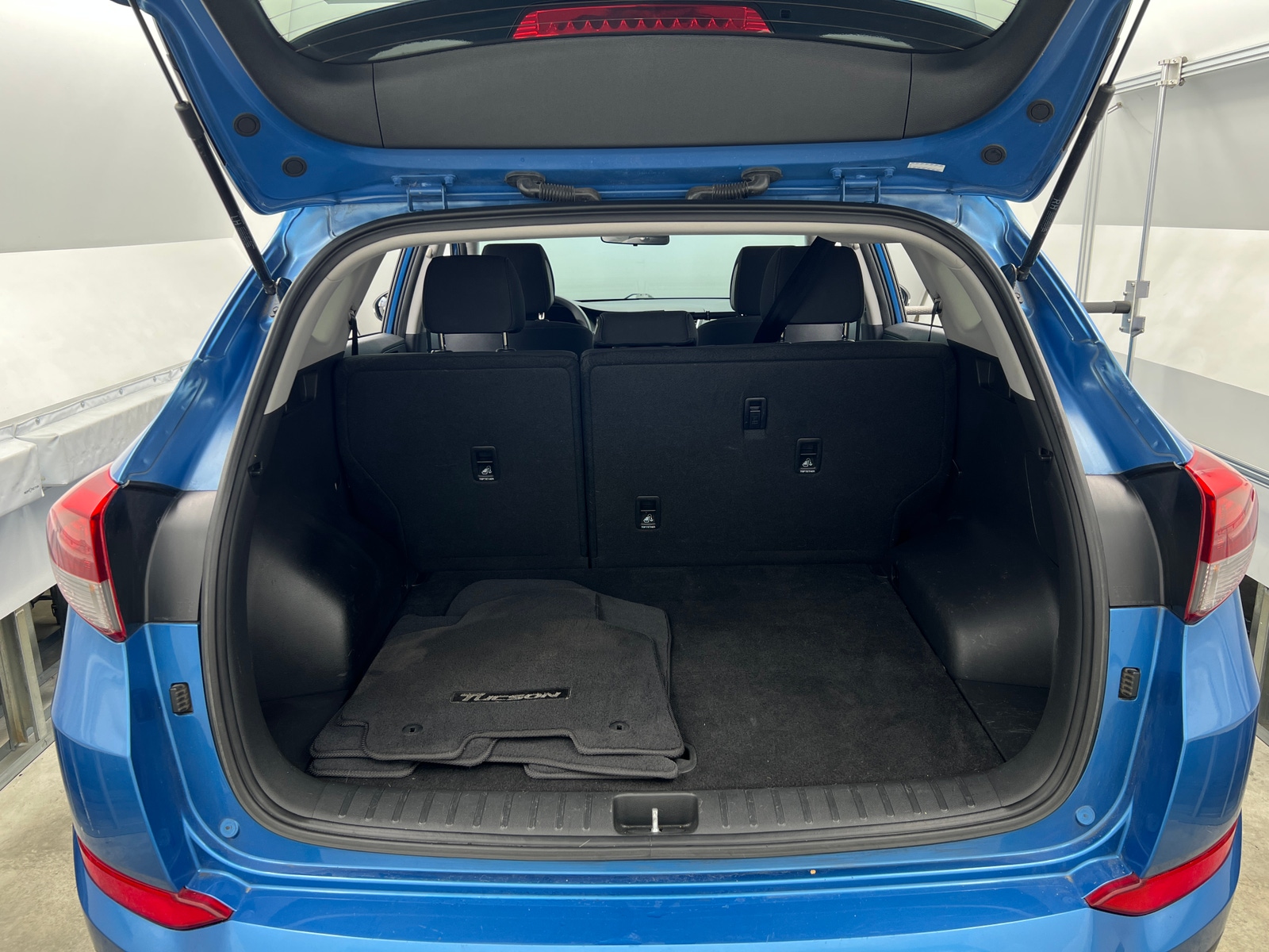 Thumbnail: 2016 Hyundai Tucson - 7