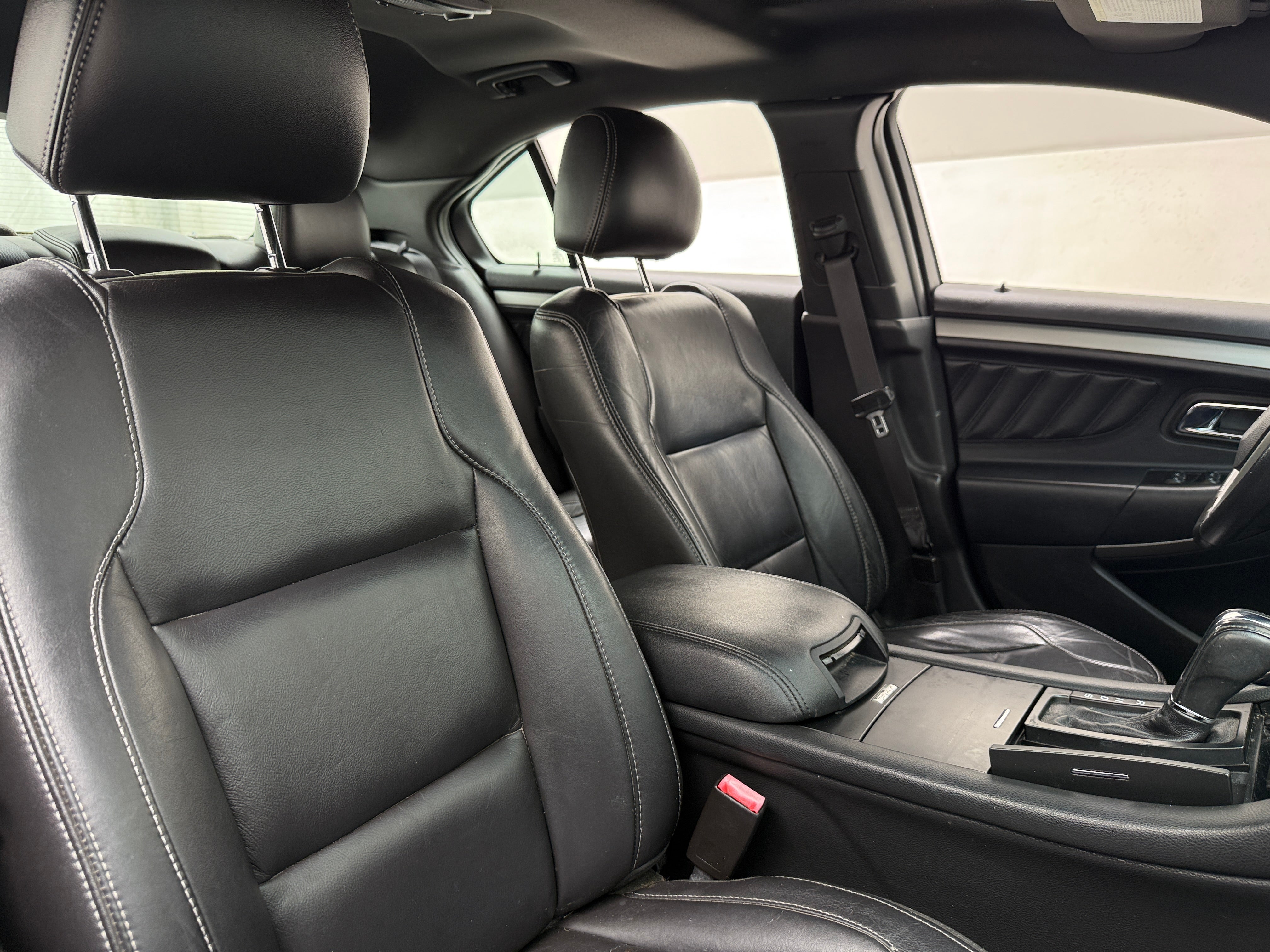 2013 Ford Taurus