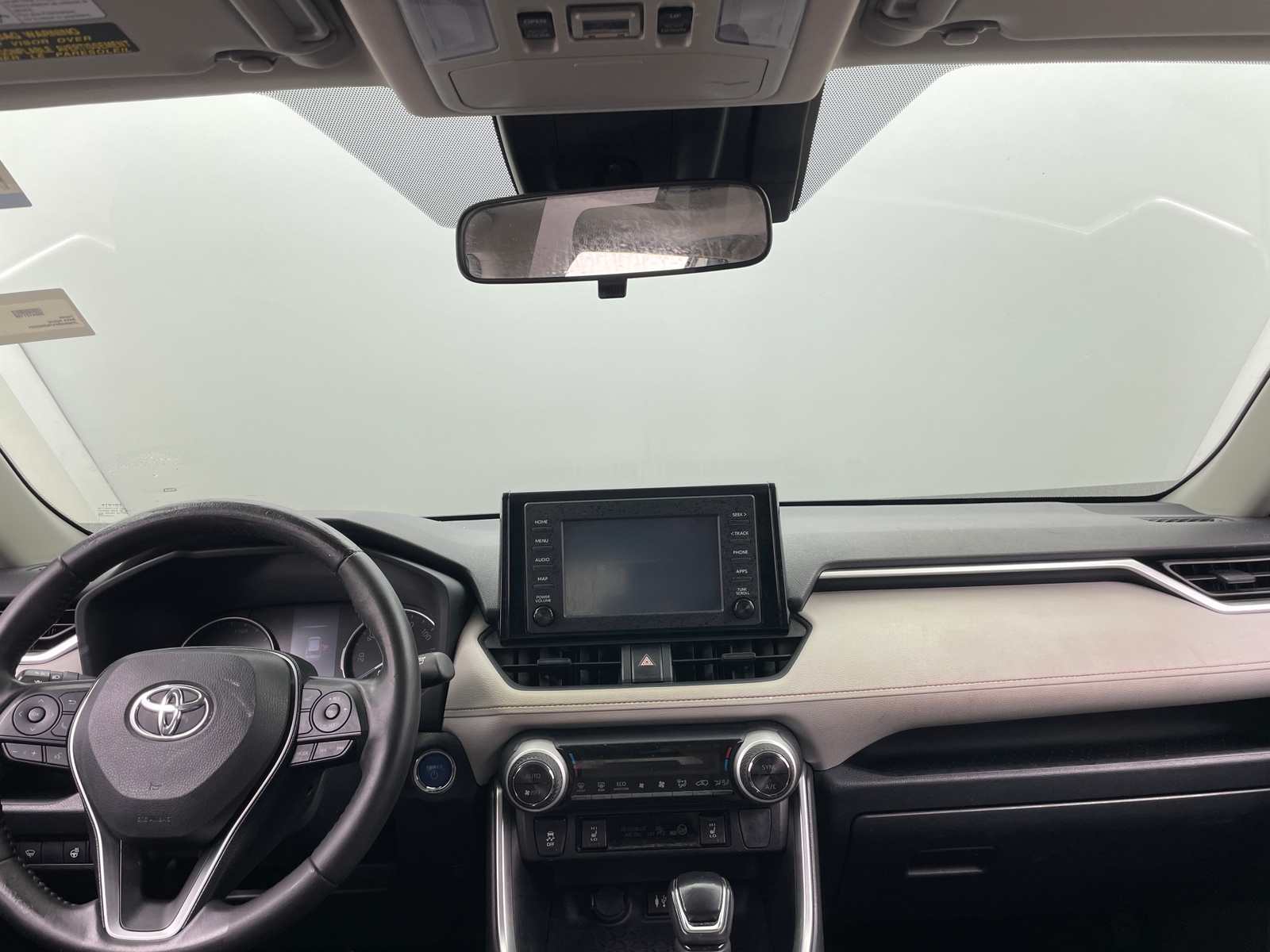 Thumbnail: 2019 Toyota RAV4 - 3