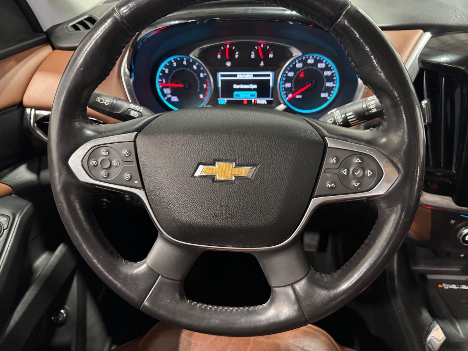 Thumbnail: 2018 Chevrolet Traverse - 4
