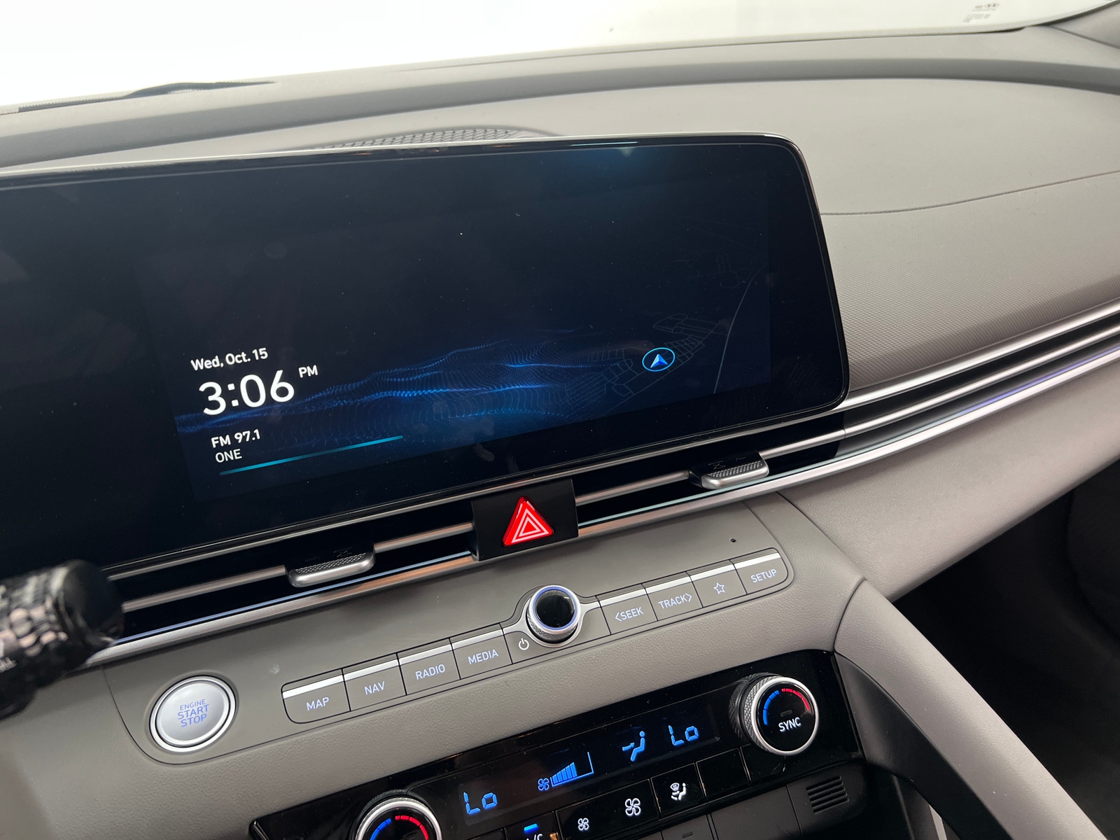 Thumbnail: 2024 Hyundai Elantra - 4