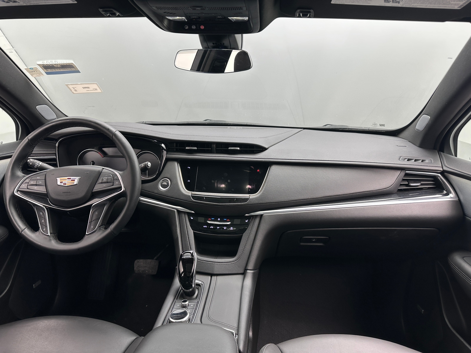 Thumbnail: 2025 Cadillac XT5 - 2