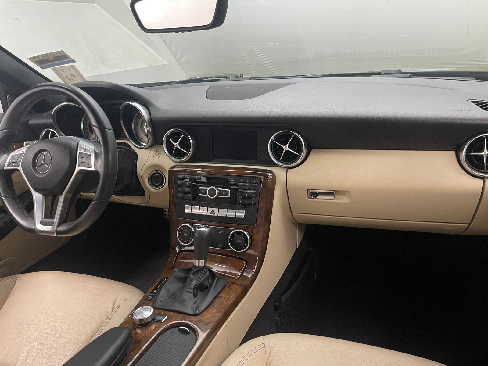 Thumbnail: 2014 Mercedes-Benz SLK - 2