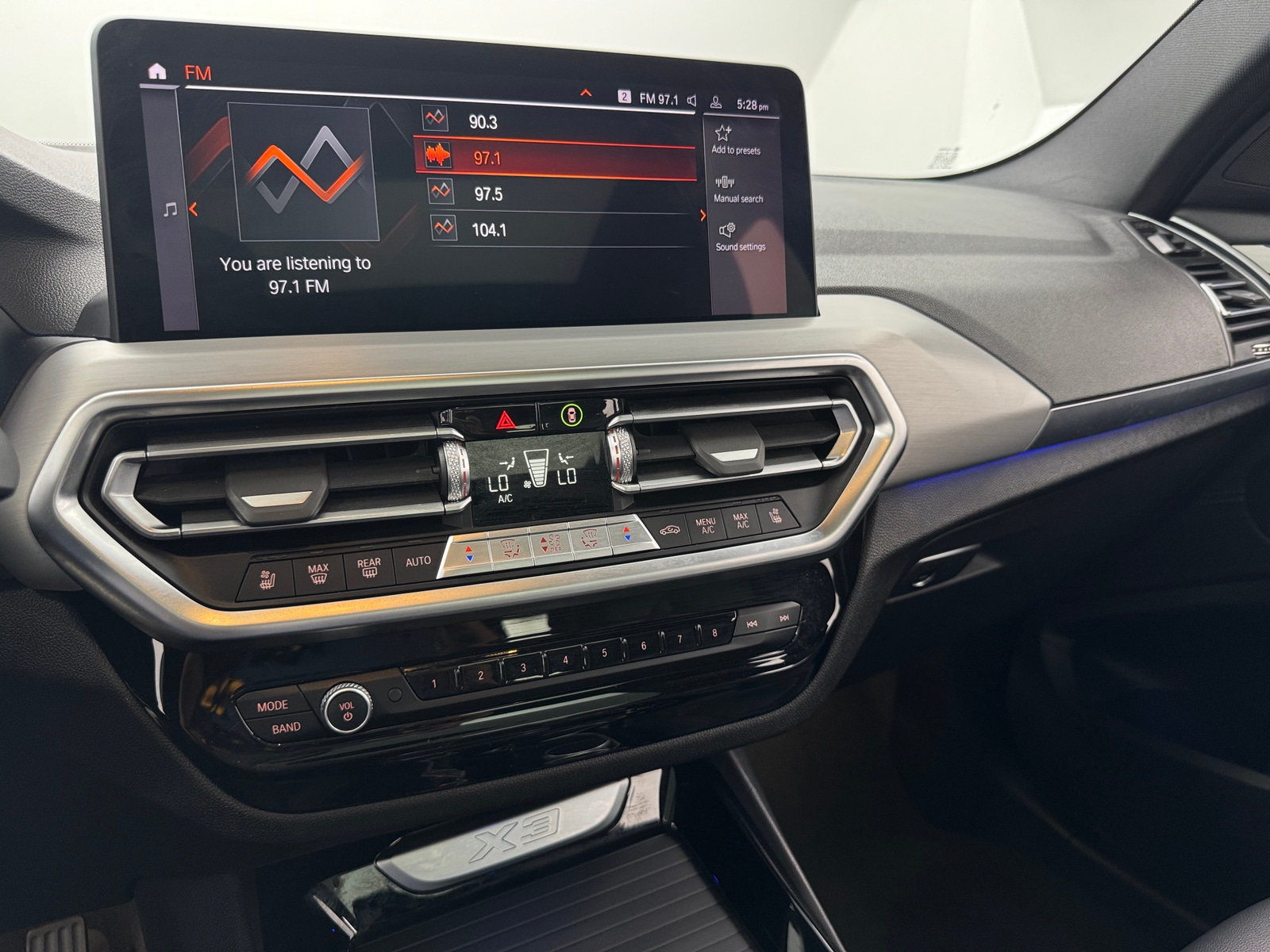Thumbnail: 2022 BMW X3 - 3