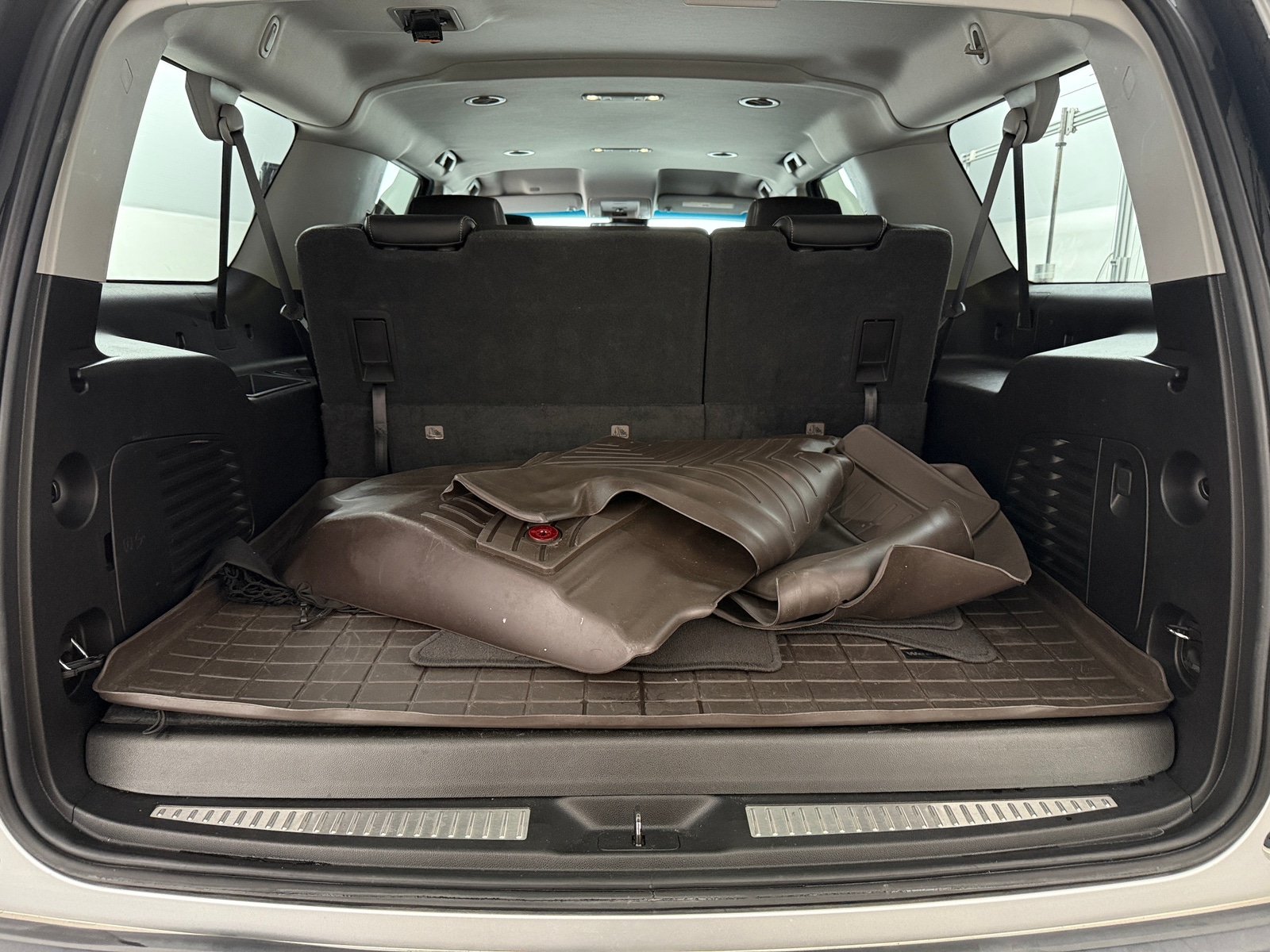 Thumbnail: 2019 Chevrolet Suburban - 6