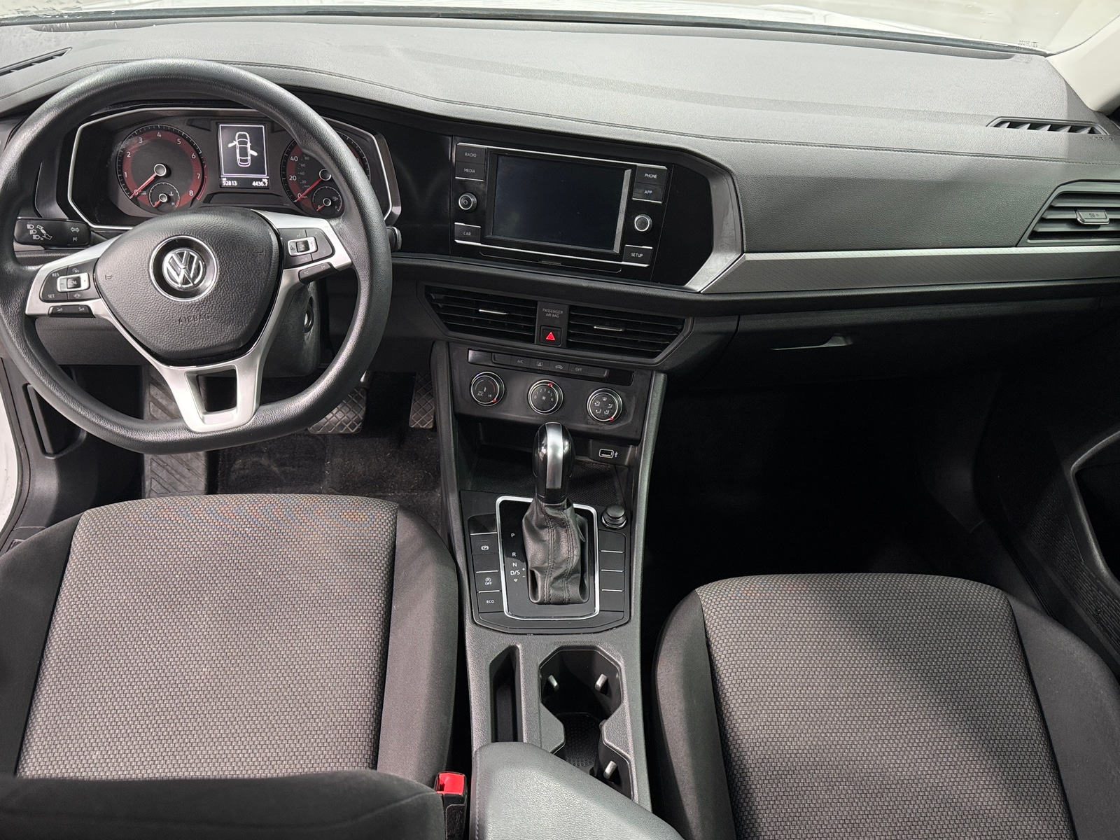 Thumbnail: 2019 Volkswagen Jetta - 3