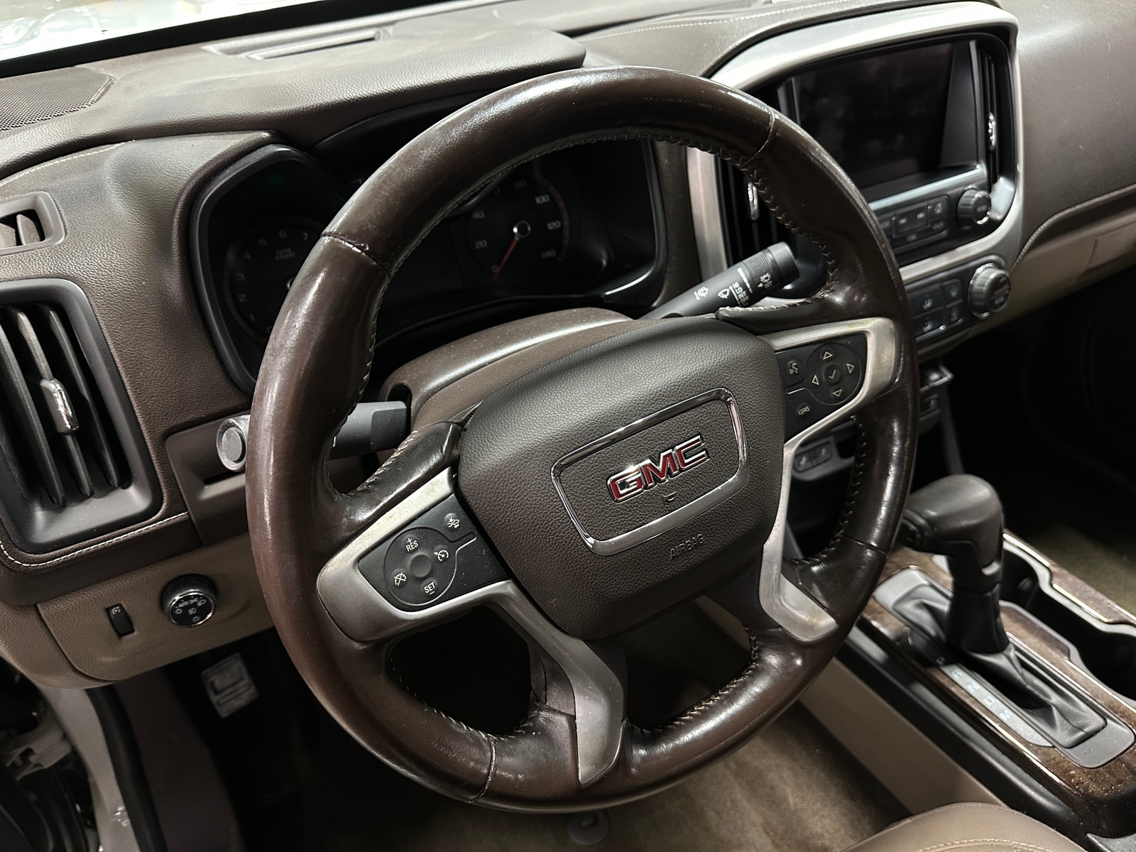 Thumbnail: 2016 GMC Canyon - 4