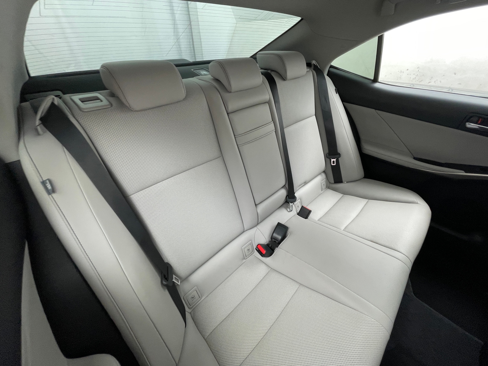 Thumbnail: 2016 Lexus IS - 5