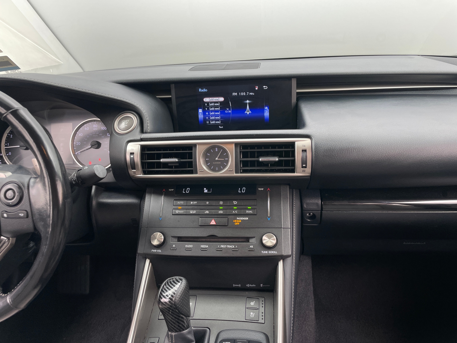 Thumbnail: 2016 Lexus IS - 3