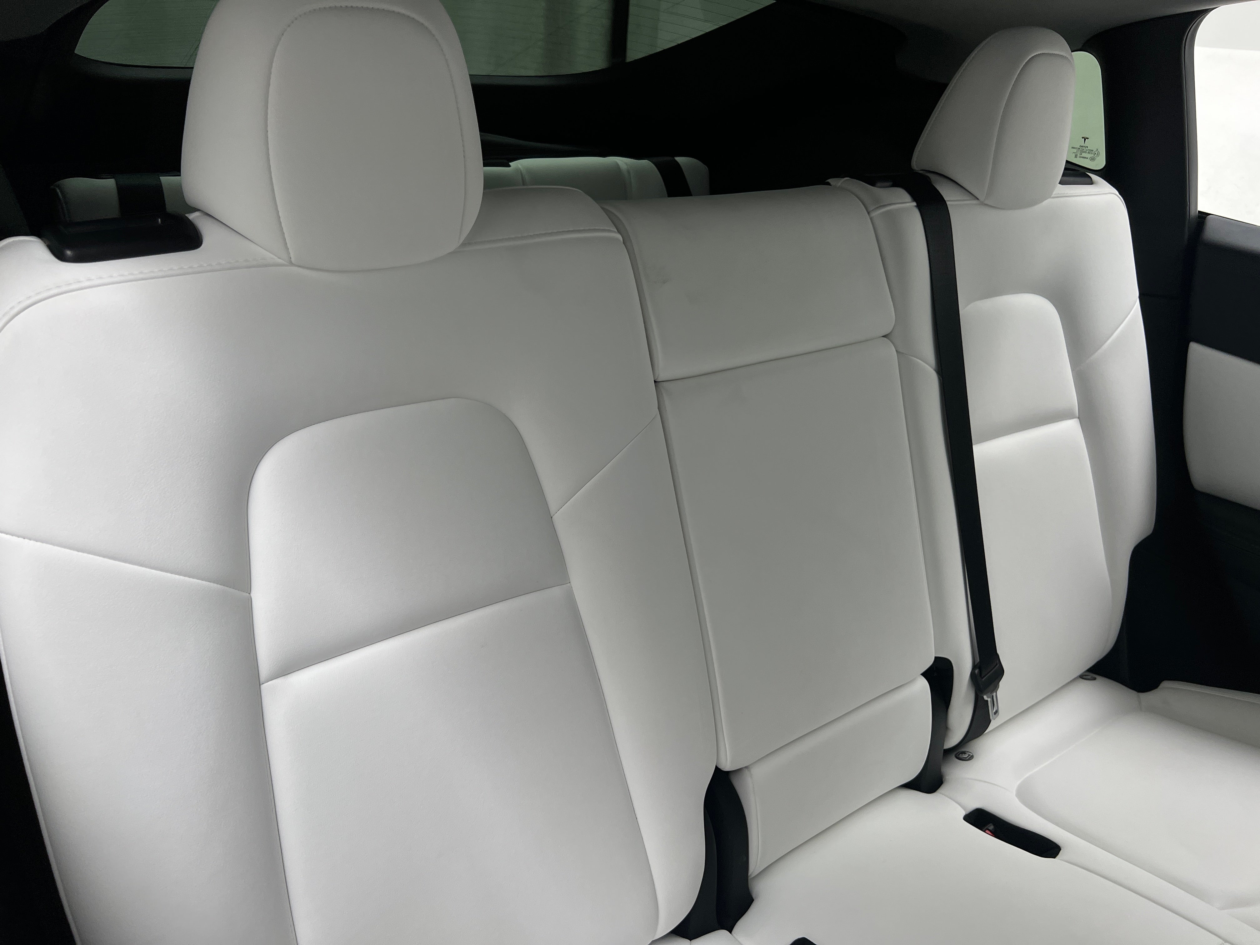 Used 2021 Tesla Model Y Long Range with VIN 5YJYGAEEXMF298654 for sale in Auburn, WA