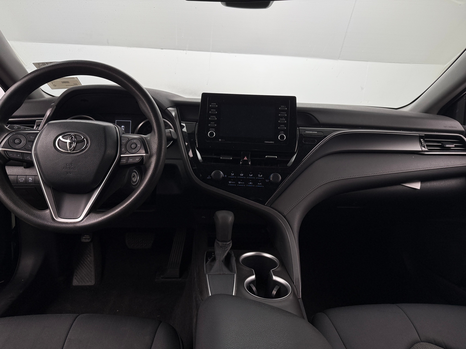 Thumbnail: 2021 Toyota Camry - 3