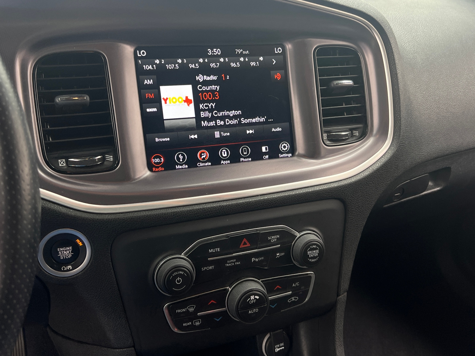 Thumbnail: 2019 Dodge Charger - 4