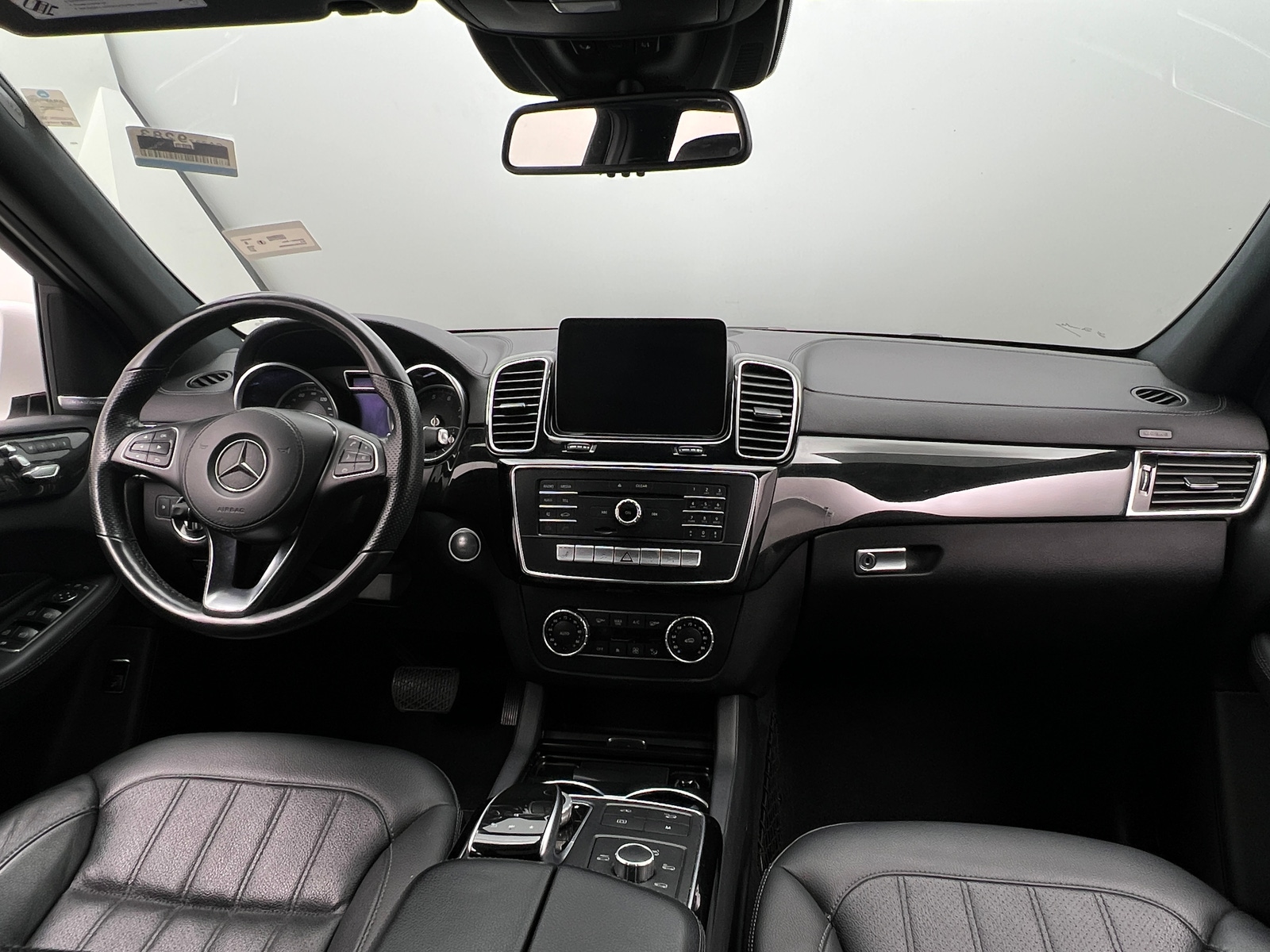 Thumbnail: 2017 Mercedes-Benz GLS - 3