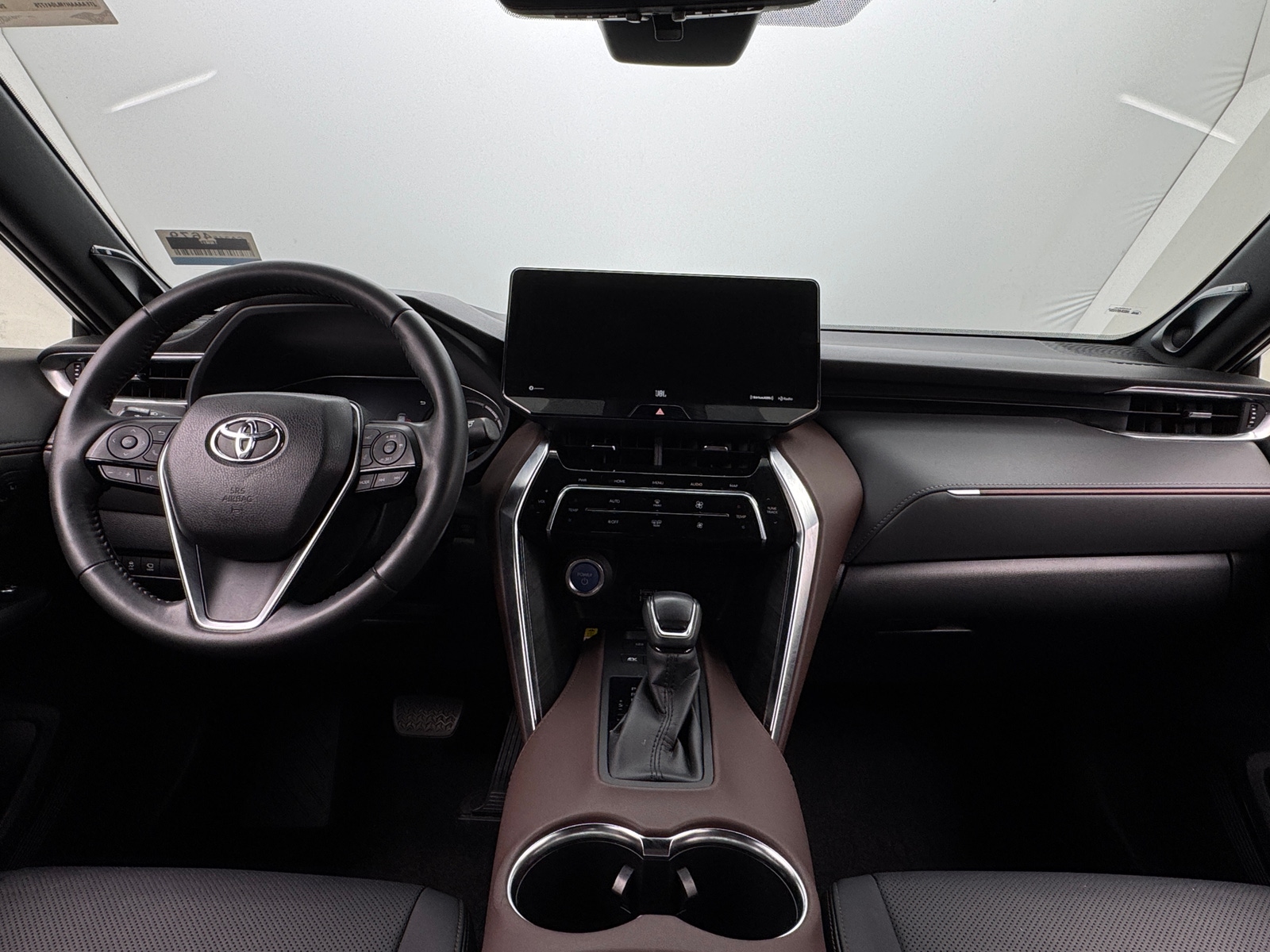 Thumbnail: 2021 Toyota Venza - 2