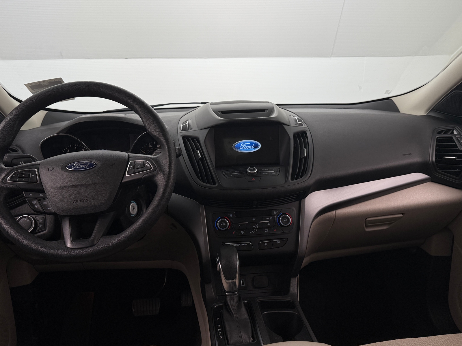 Thumbnail: 2018 Ford Escape - 3