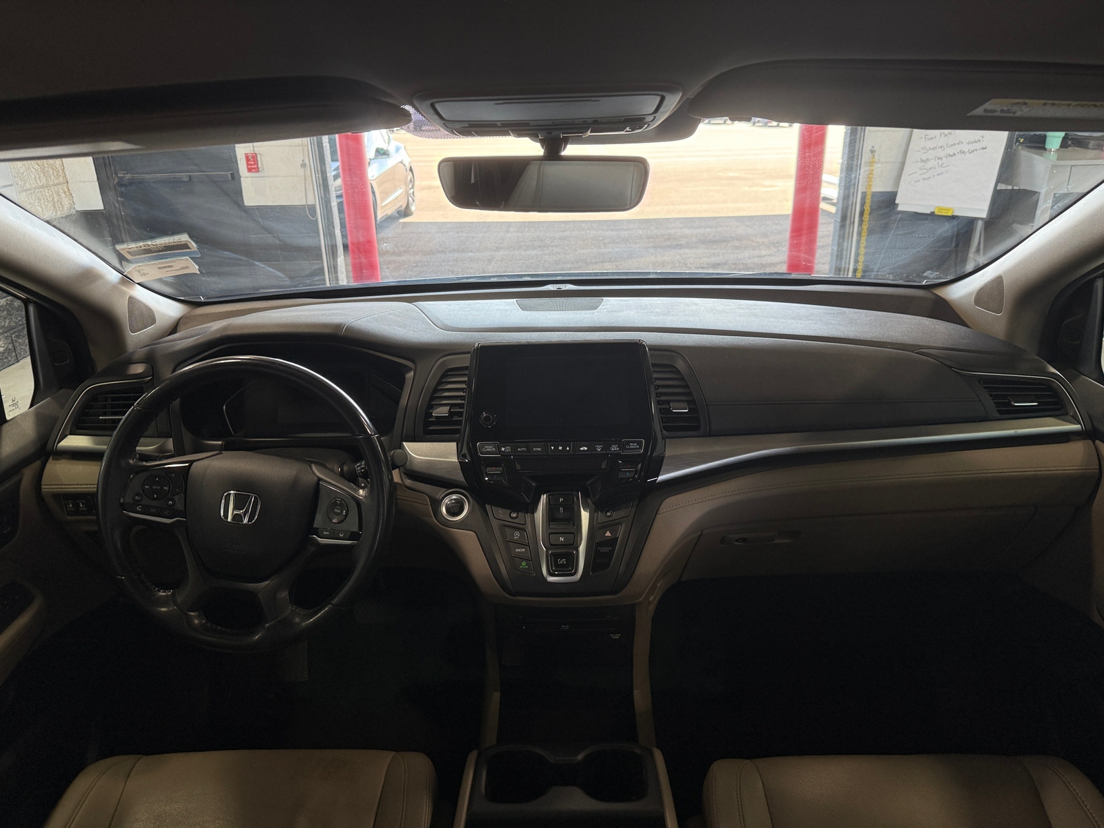 Thumbnail: 2019 Honda Odyssey - 2