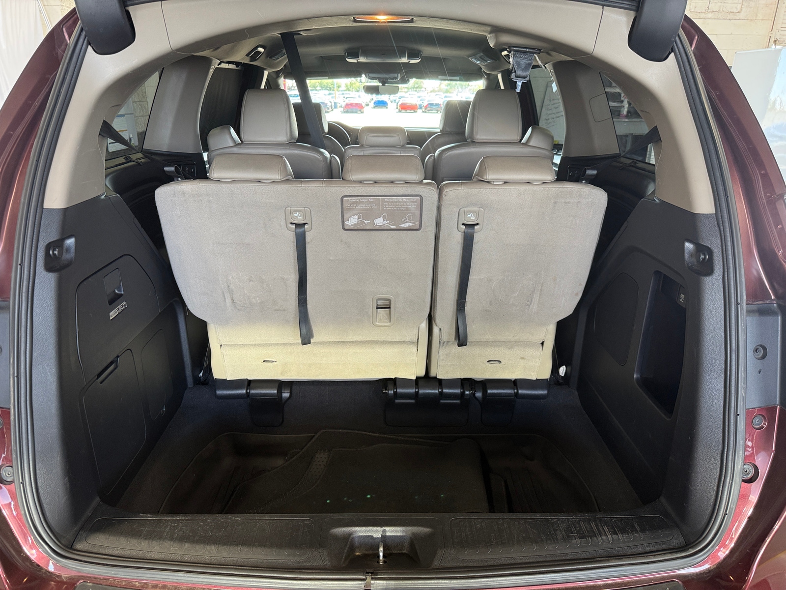 Thumbnail: 2019 Honda Odyssey - 6
