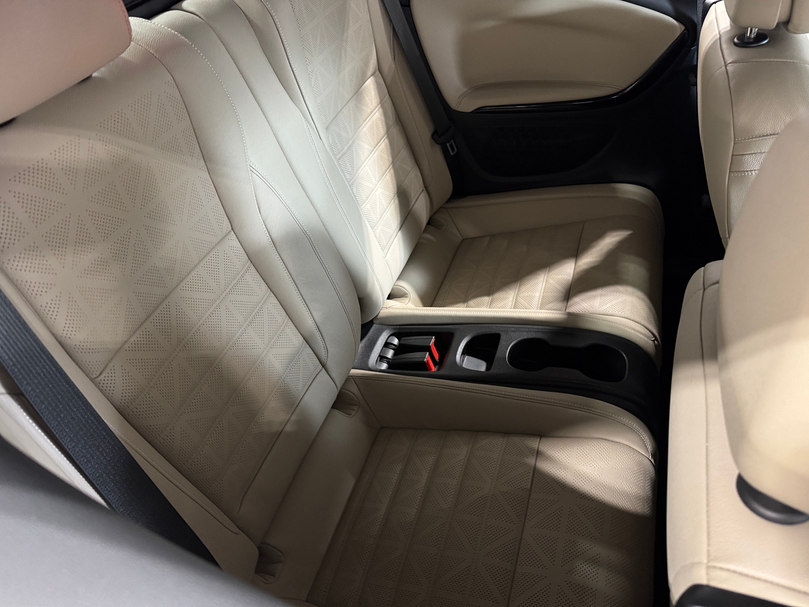 Thumbnail: 2016 Buick Cascada - 5