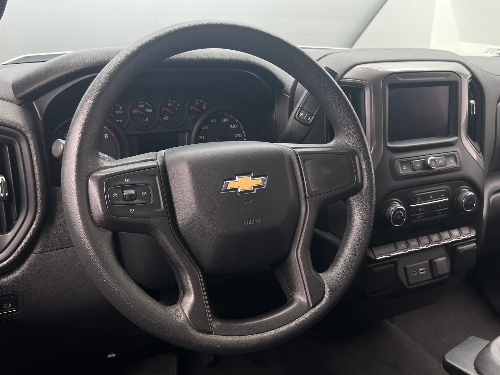 Thumbnail: 2021 Chevrolet Silverado 1500 - 5