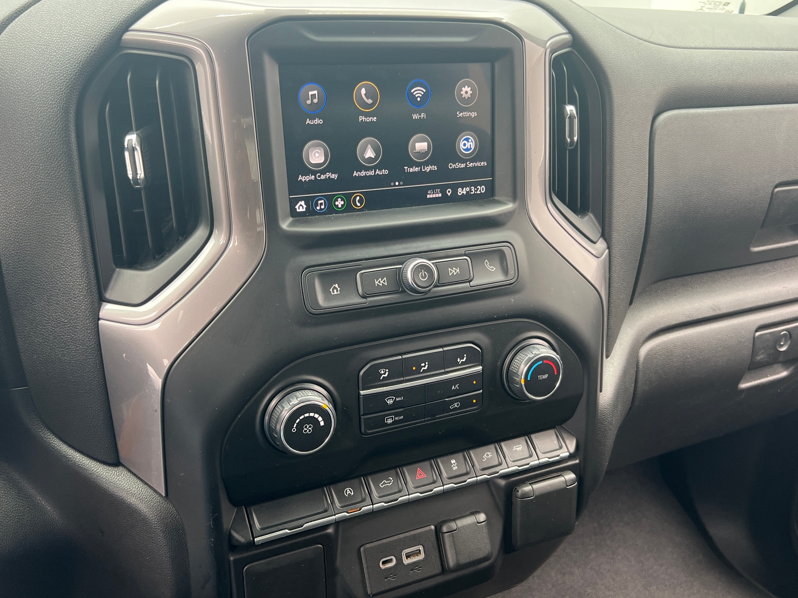 Thumbnail: 2021 Chevrolet Silverado 1500 - 4