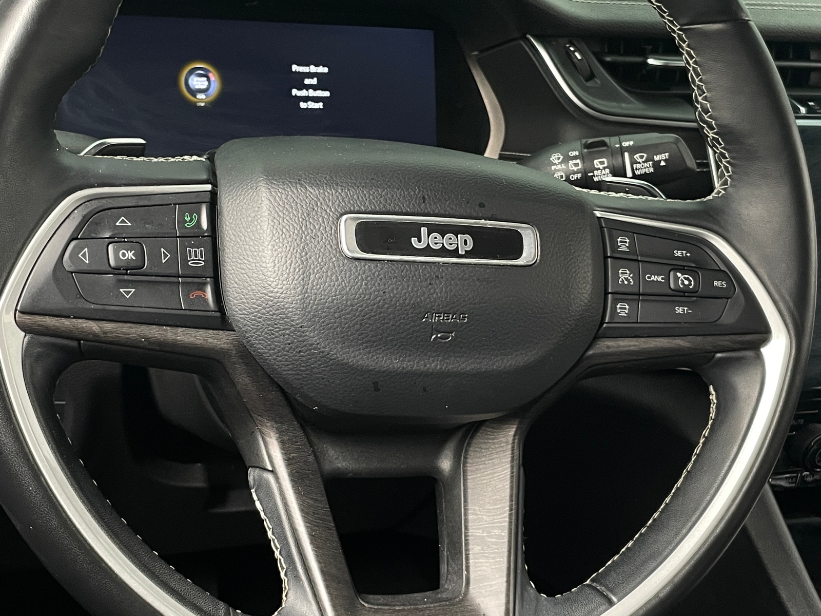 Thumbnail: 2022 Jeep Grand Cherokee L - 4