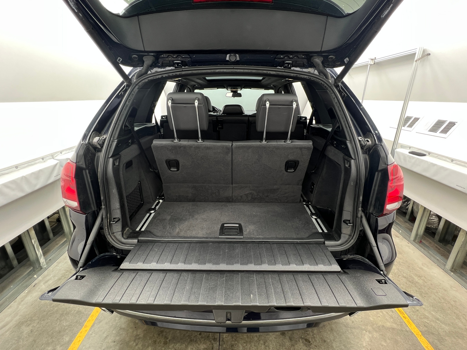 Thumbnail: 2018 BMW X5 - 6