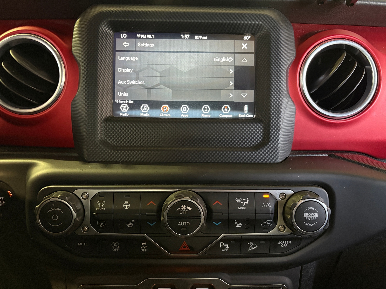 Thumbnail: 2018 Jeep Wrangler - 3