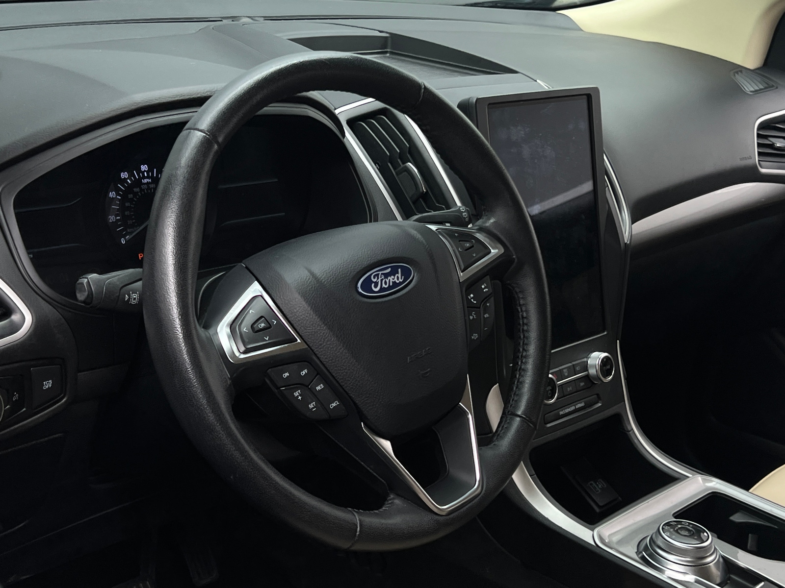 Thumbnail: 2024 Ford Edge - 4
