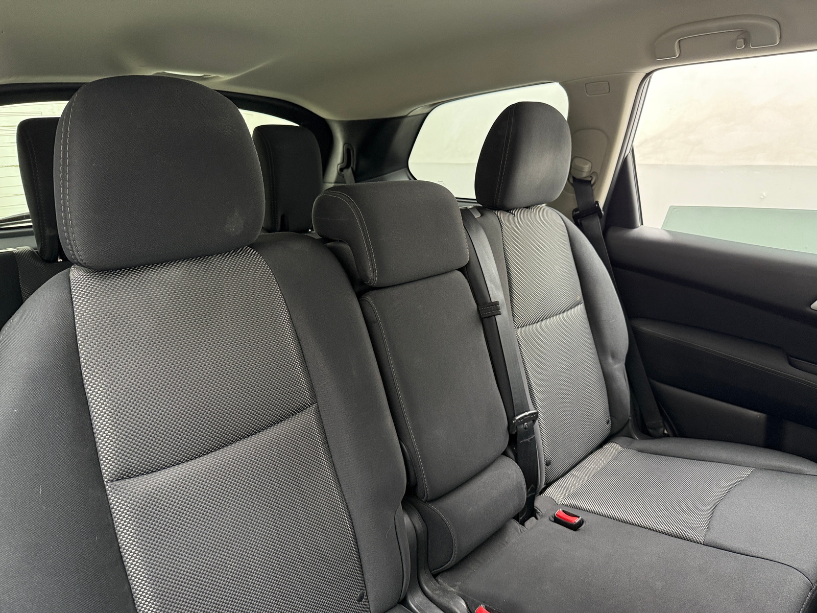 Thumbnail: 2017 Nissan Pathfinder - 6