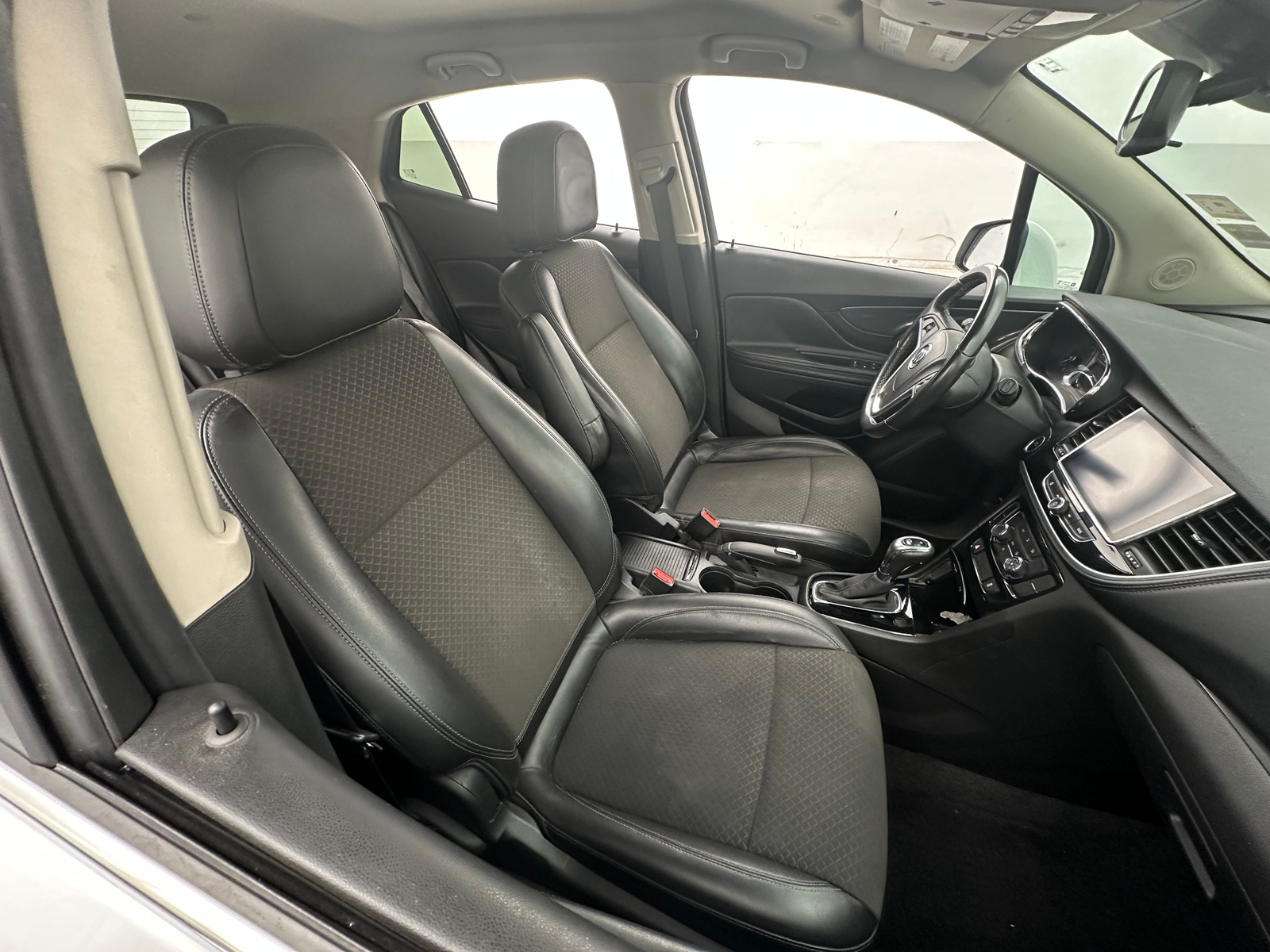 Thumbnail: 2020 Buick Encore - 2