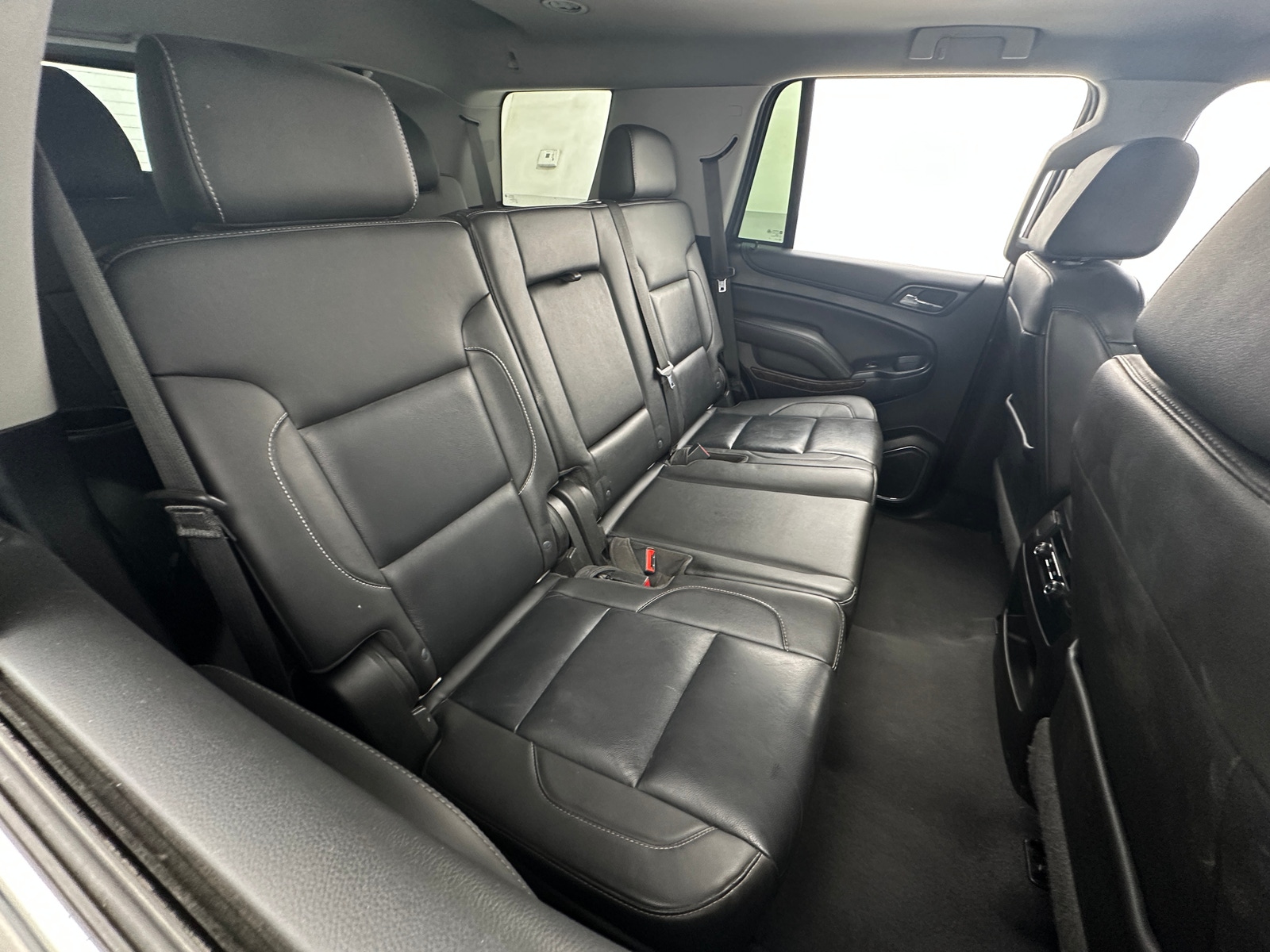 Thumbnail: 2019 Chevrolet Tahoe - 5