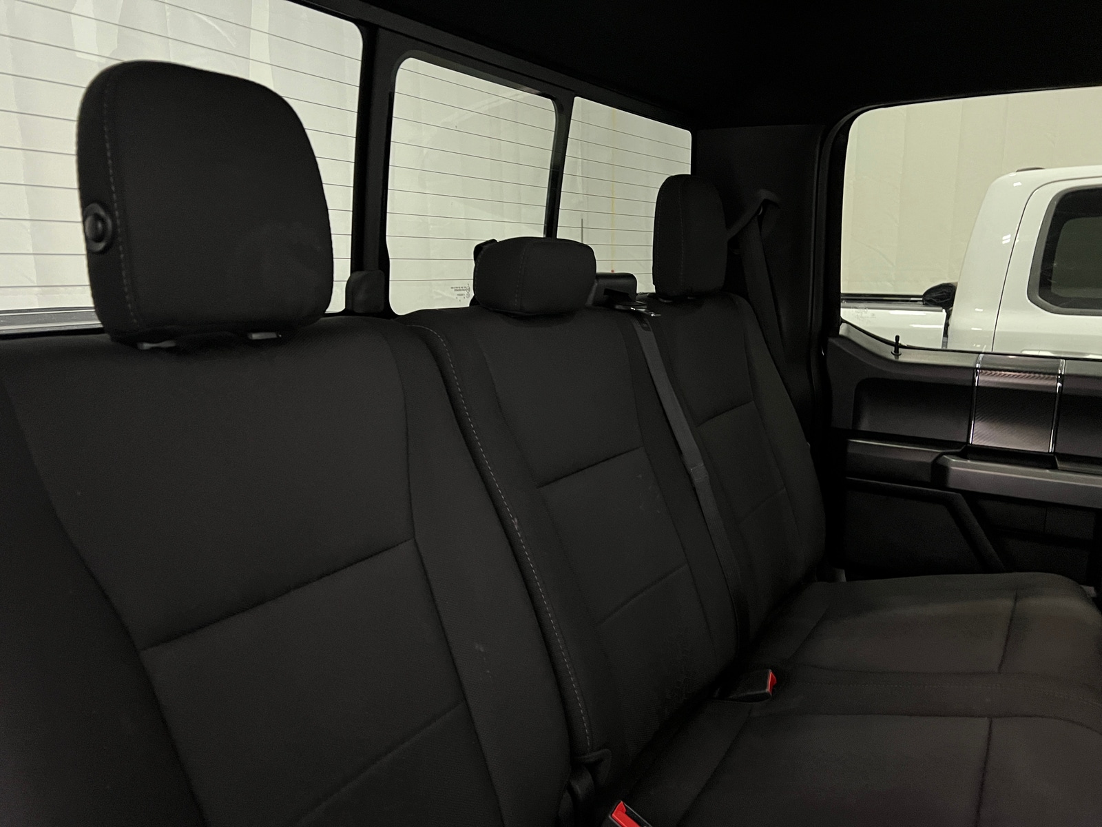 Thumbnail: 2018 Ford Econoline - 6