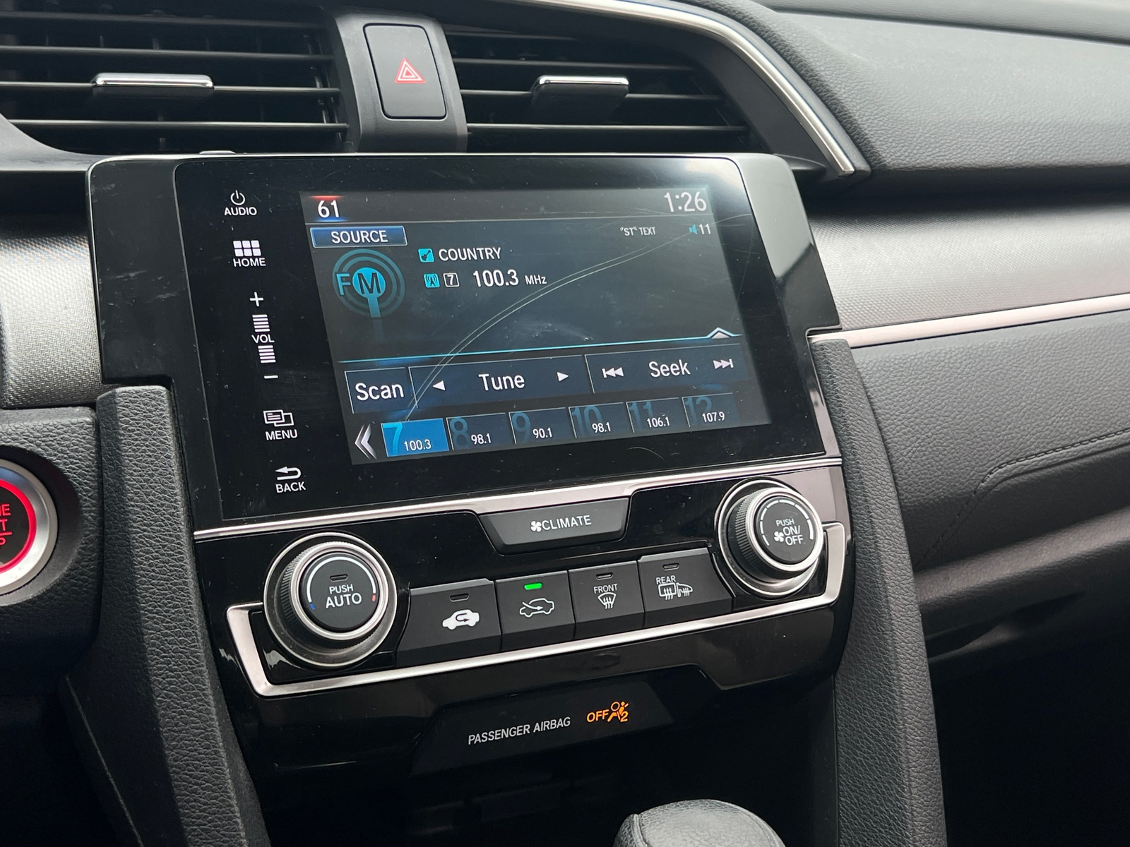 Thumbnail: 2016 Honda Civic - 4