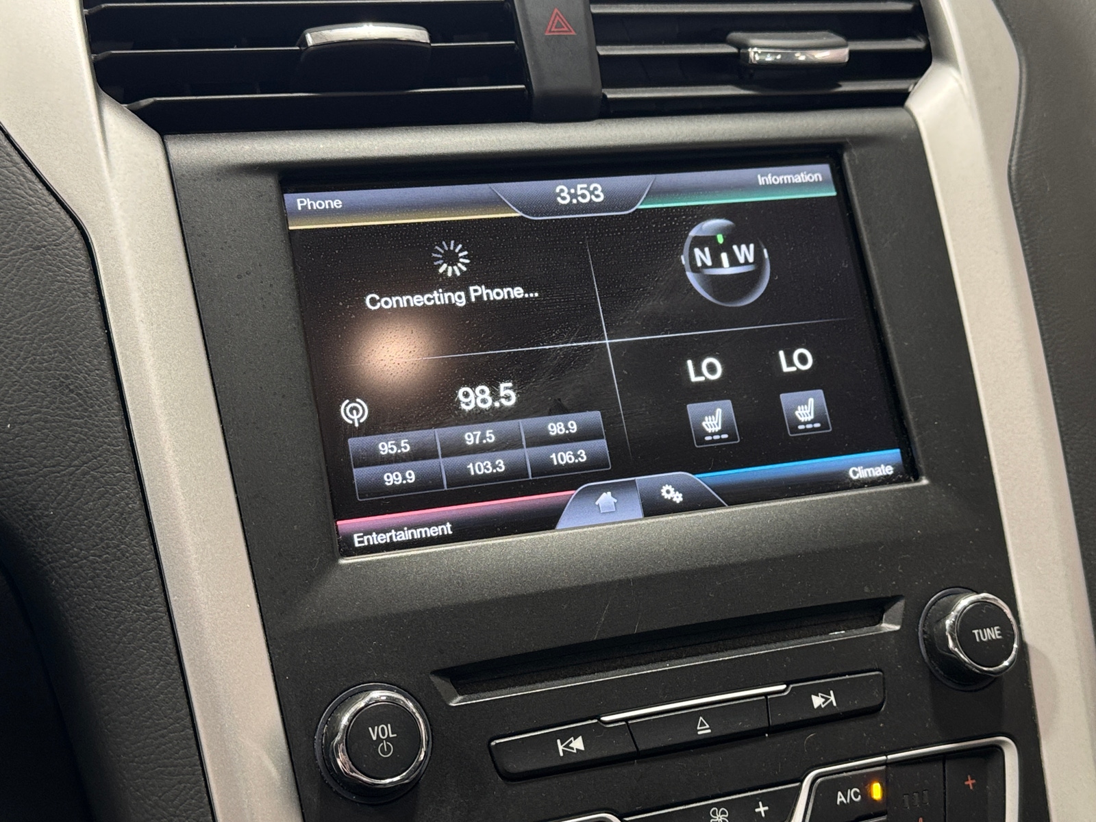 Thumbnail: 2016 Ford Fusion - 4