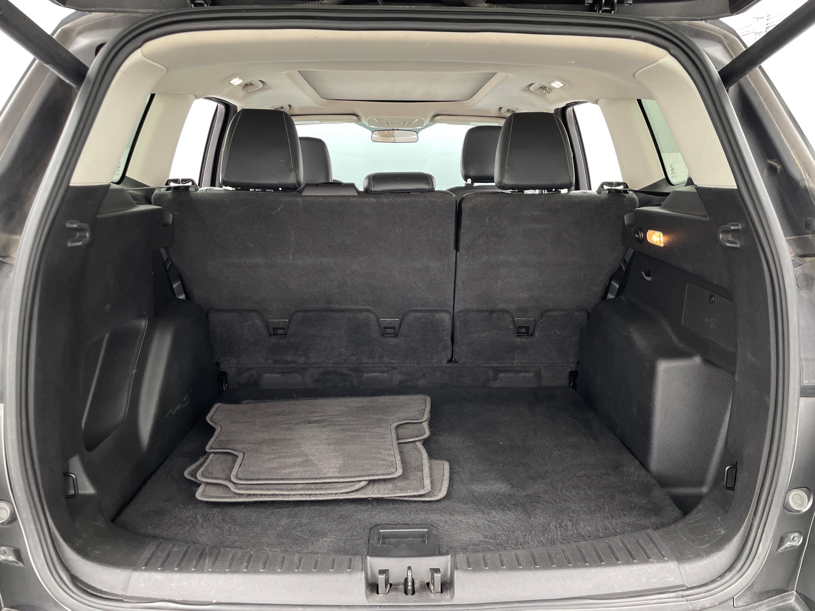 Thumbnail: 2019 Ford Escape - 6