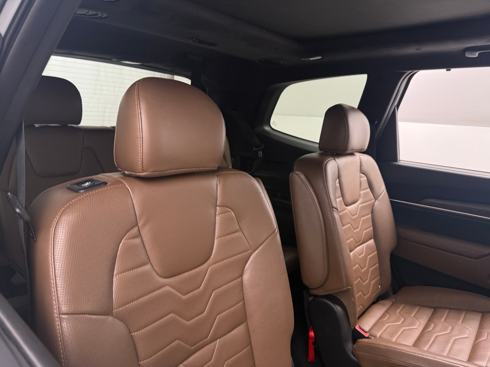 Thumbnail: 2021 Kia Telluride - 5