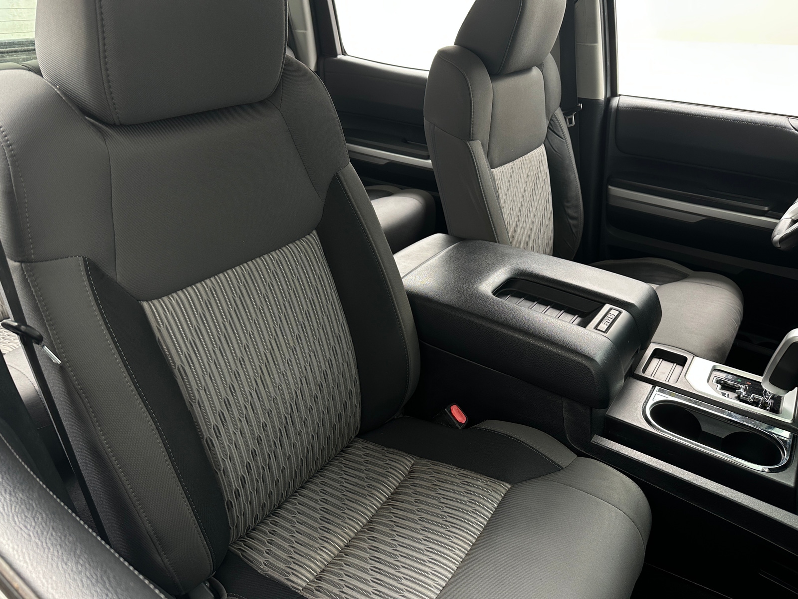 Thumbnail: 2017 Toyota Tundra - 2