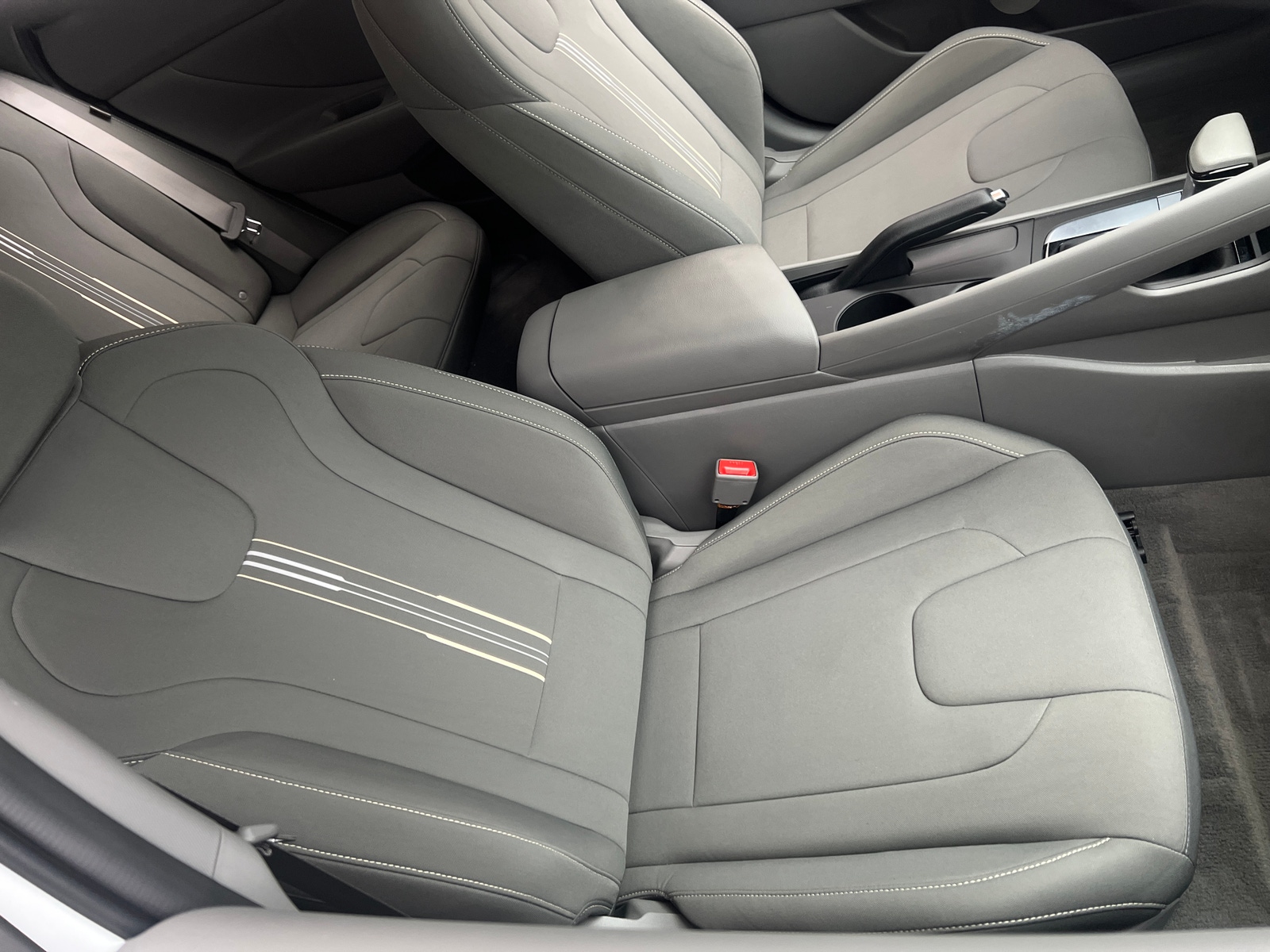 Thumbnail: 2024 Hyundai Elantra - 2