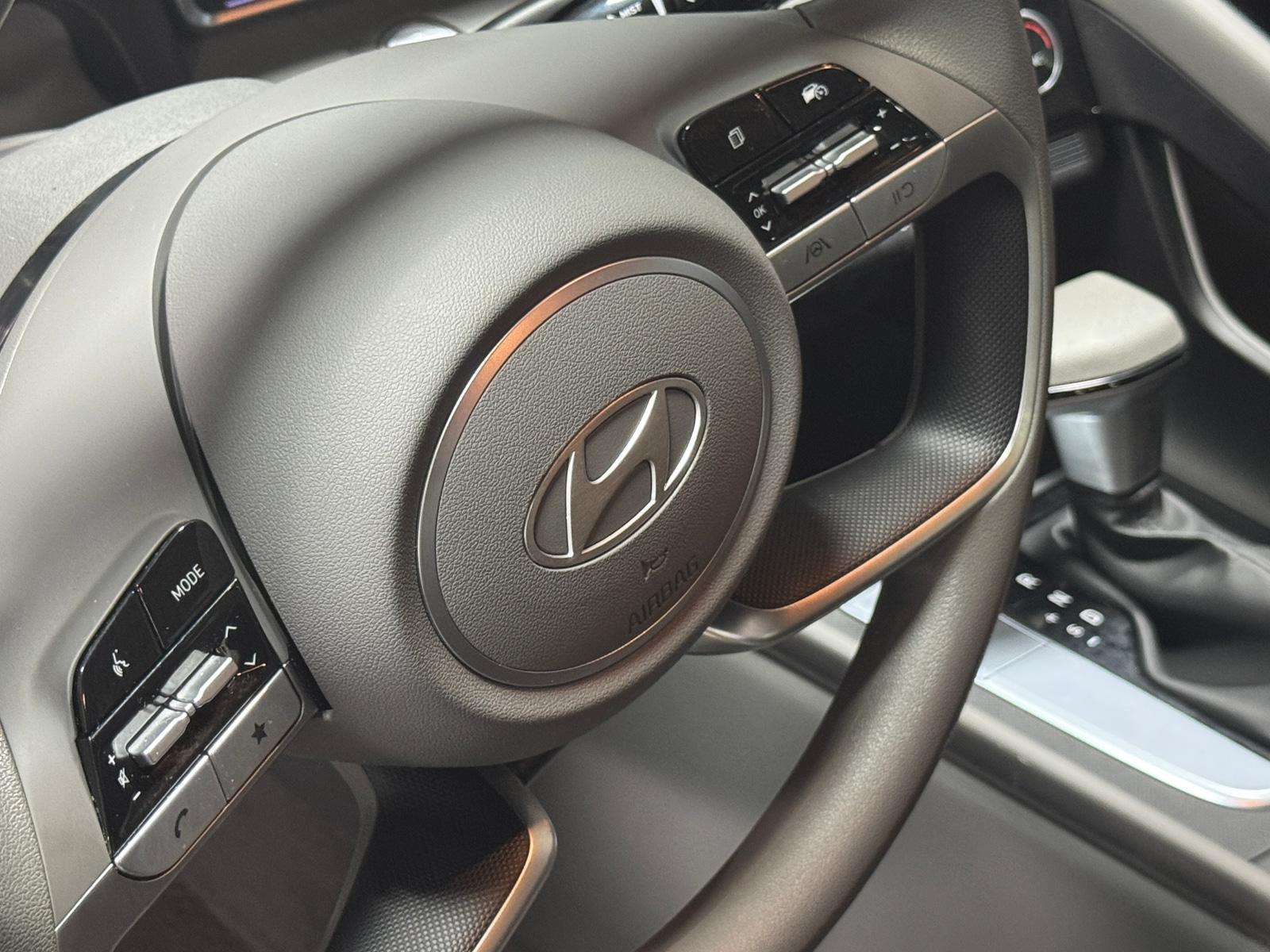 Thumbnail: 2024 Hyundai Elantra - 5