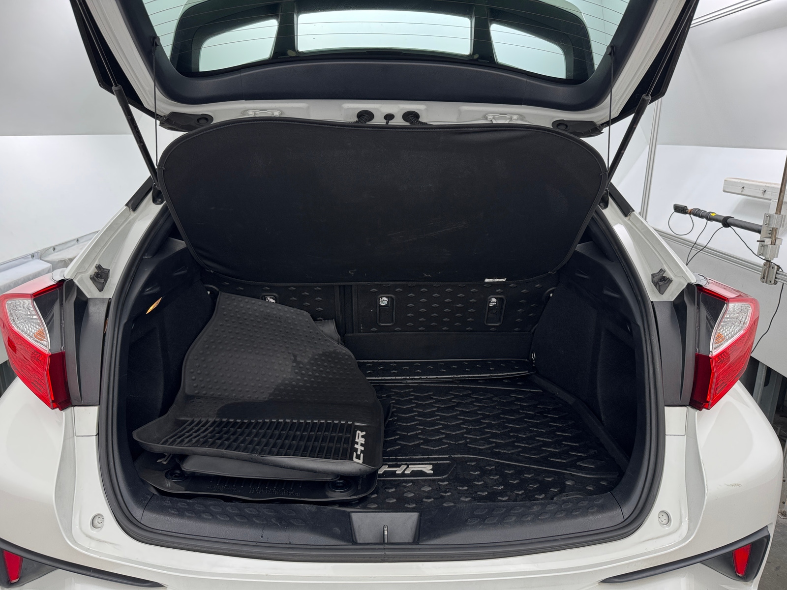 Thumbnail: 2019 Toyota C-HR - 7