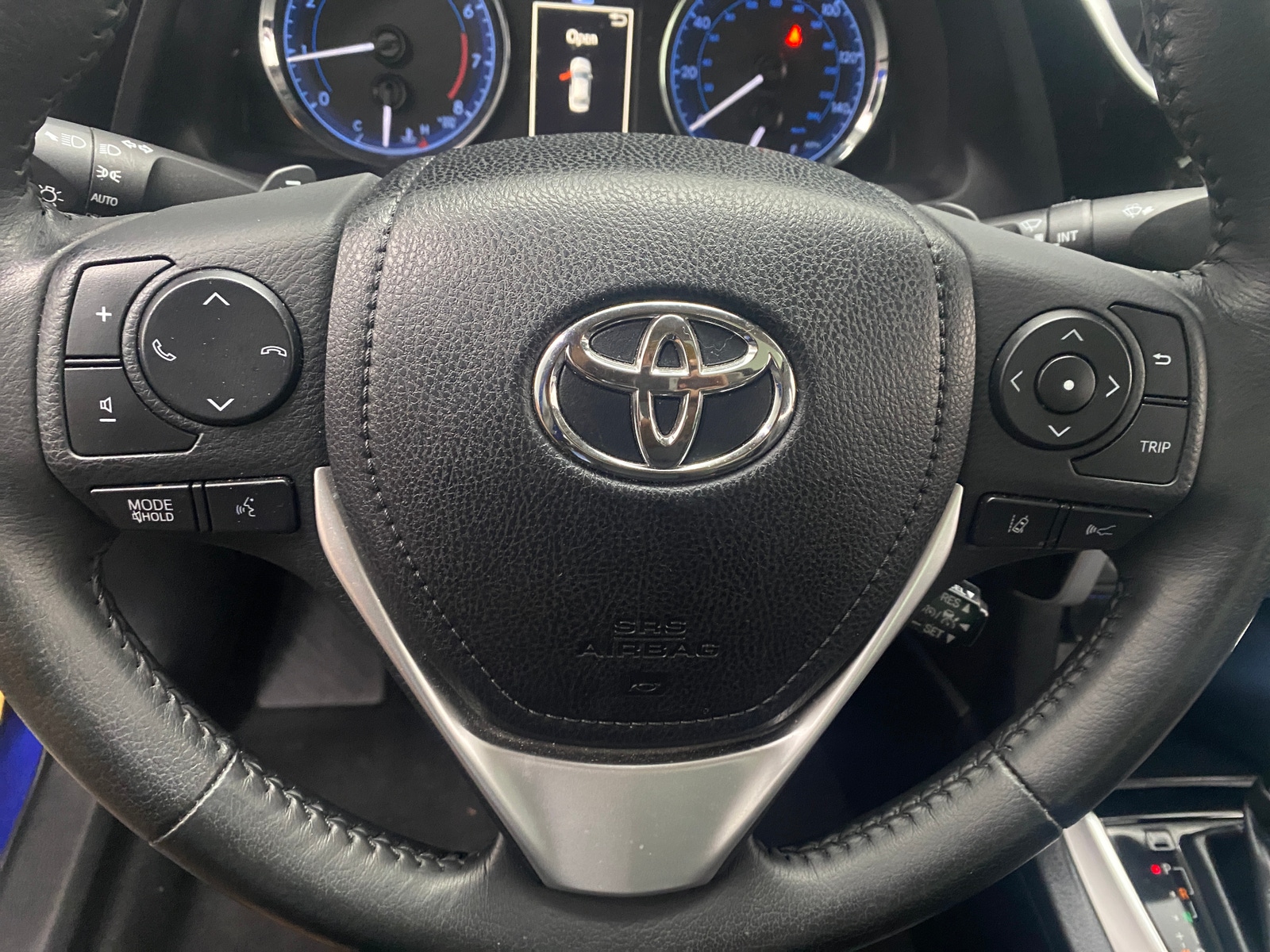 Thumbnail: 2018 Toyota Corolla - 4
