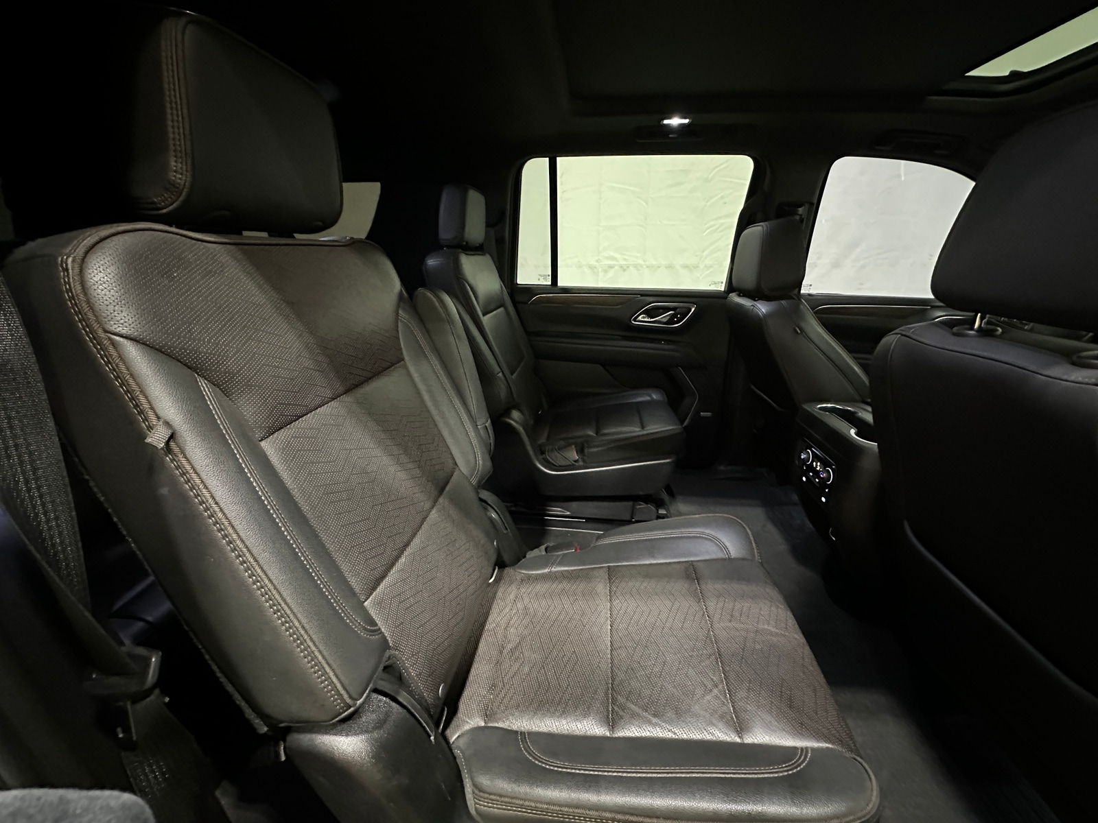 Thumbnail: 2021 Chevrolet Suburban - 5