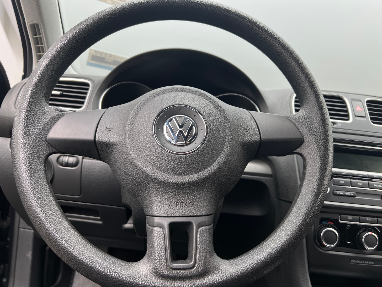Thumbnail: 2014 Volkswagen Golf - 5