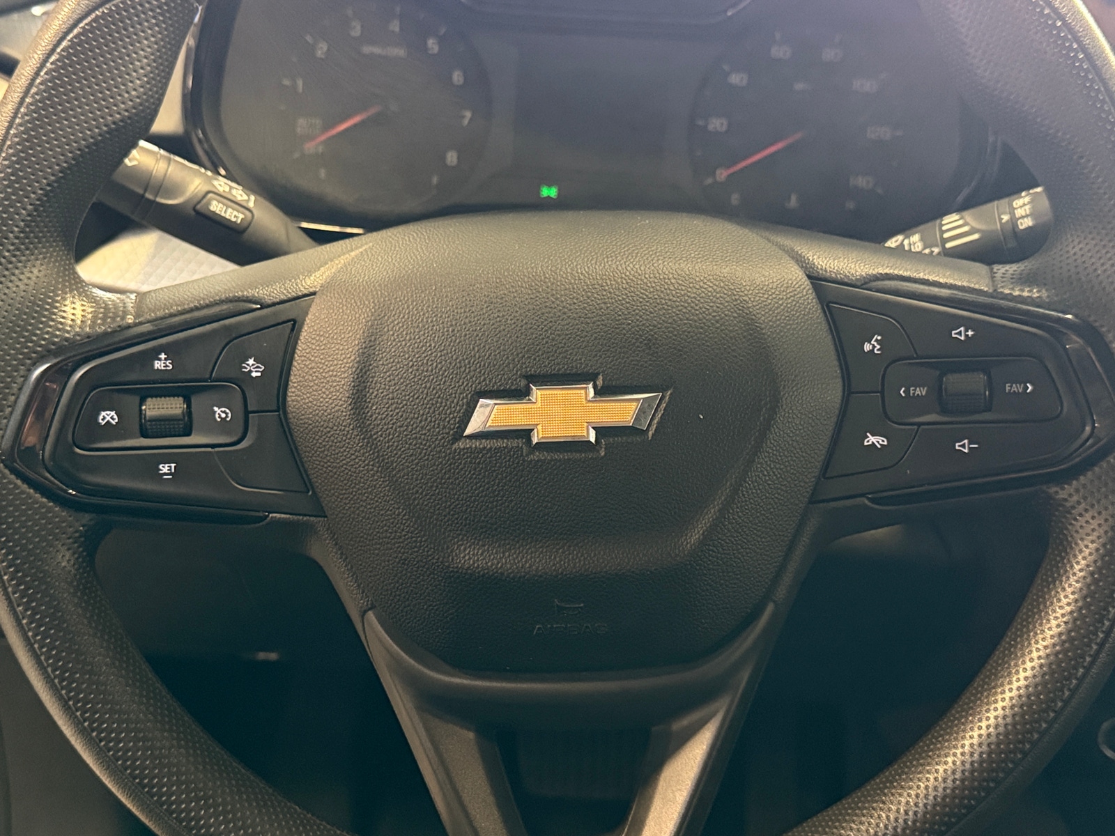 Thumbnail: 2024 Chevrolet Trax - 5
