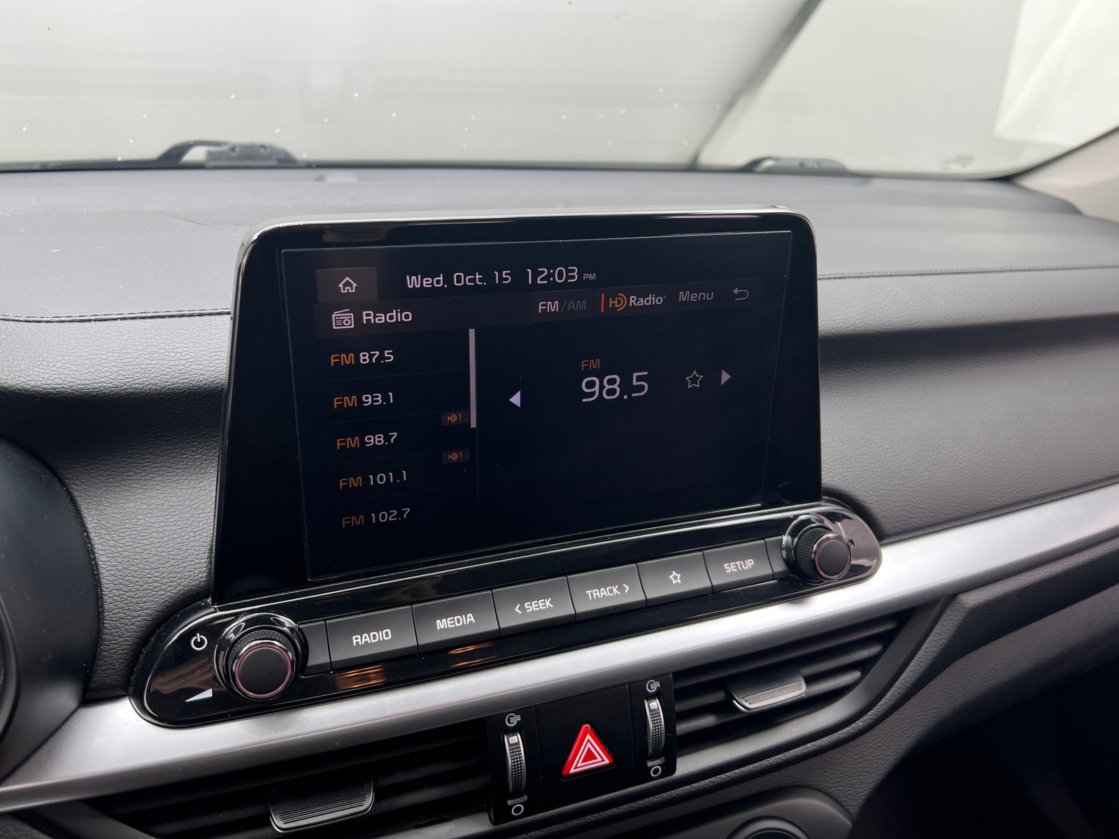 Thumbnail: 2024 Kia Forte - 4