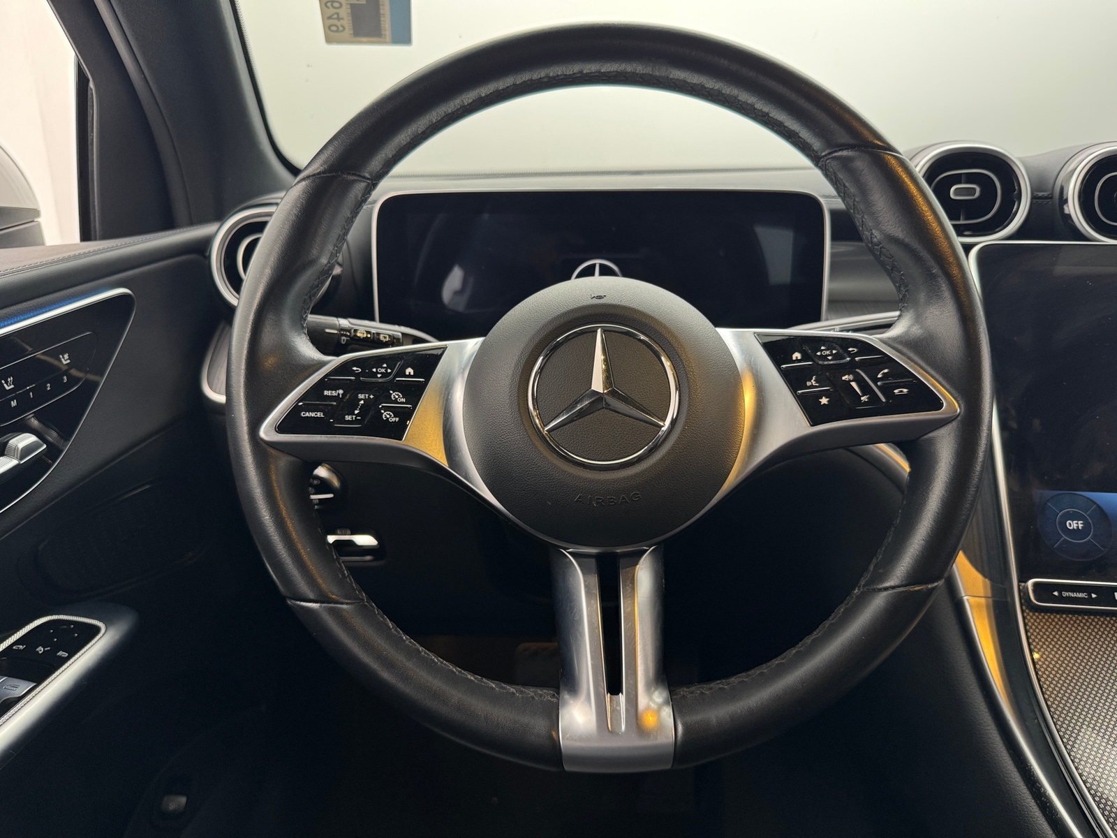 Thumbnail: 2024 Mercedes-Benz GLC - 4