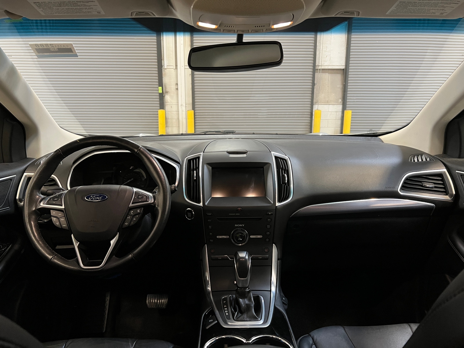Thumbnail: 2016 Ford Edge - 2