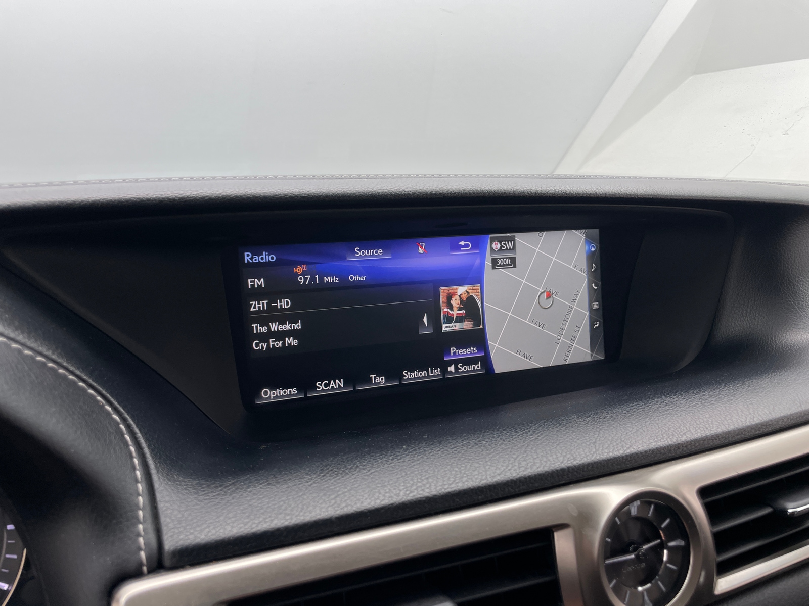 Thumbnail: 2016 Lexus GS - 3